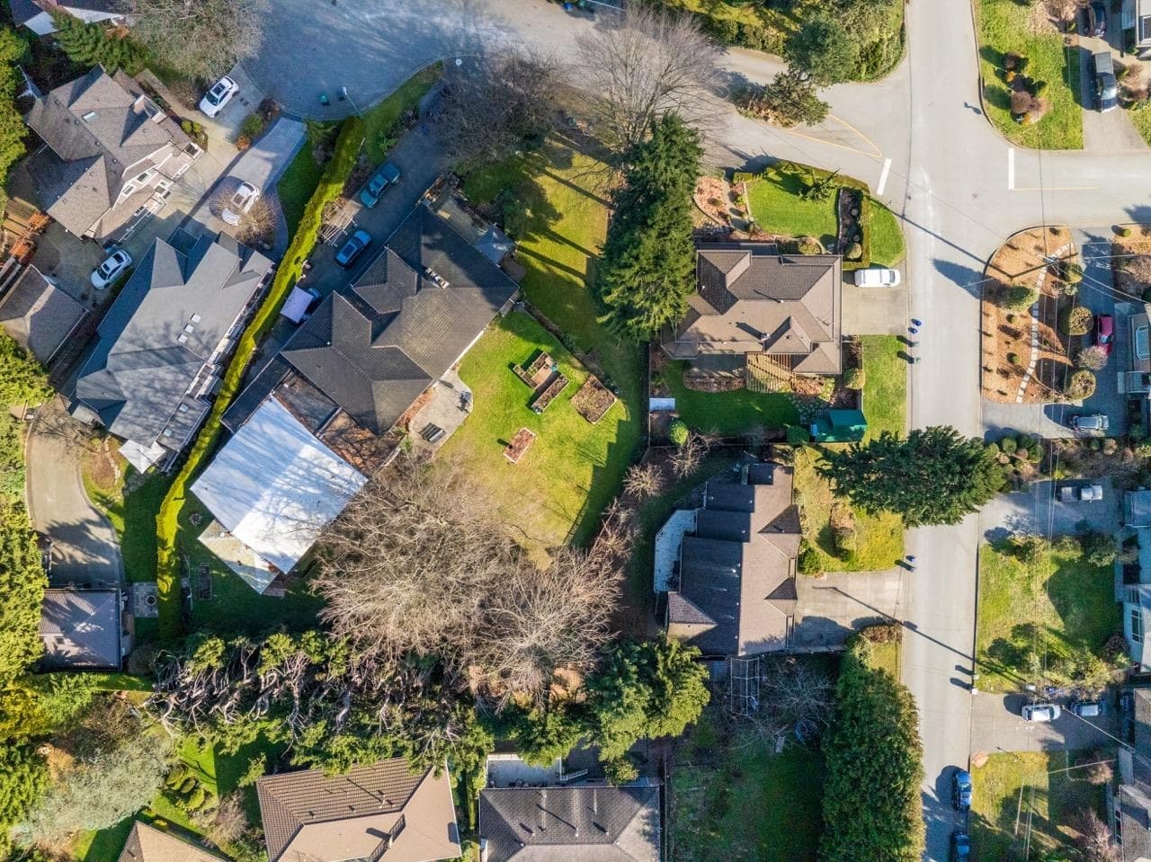 600+602 Bosworth Street, Coquitlam, V3J 3V3 — photo 2