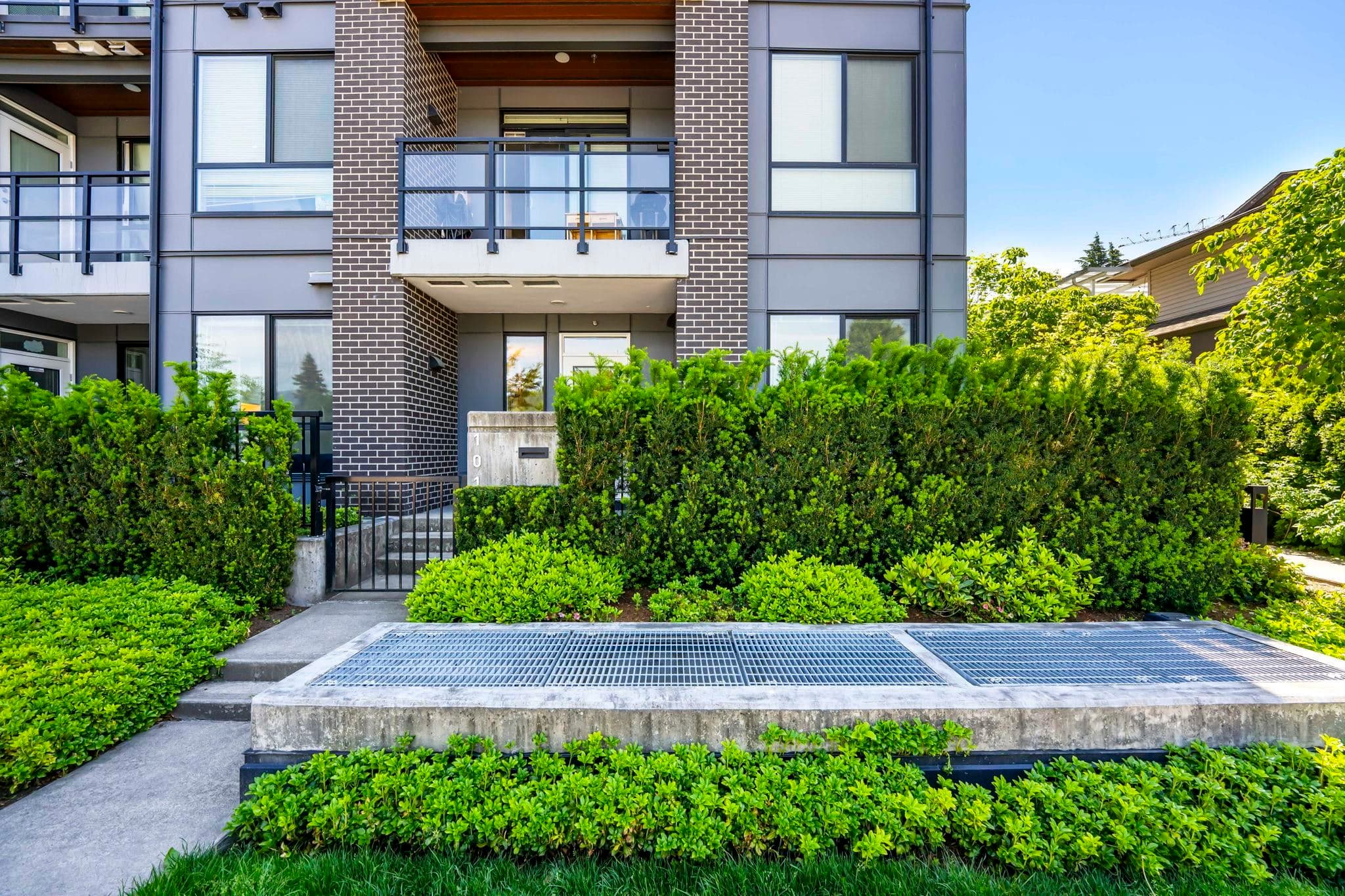 101 - 700 Clarke Road, Coquitlam, V3J 3Y1 — photo 3