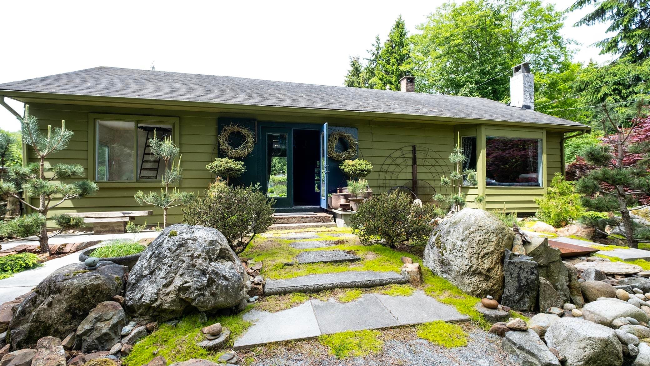577 Pratt Road, Gibsons