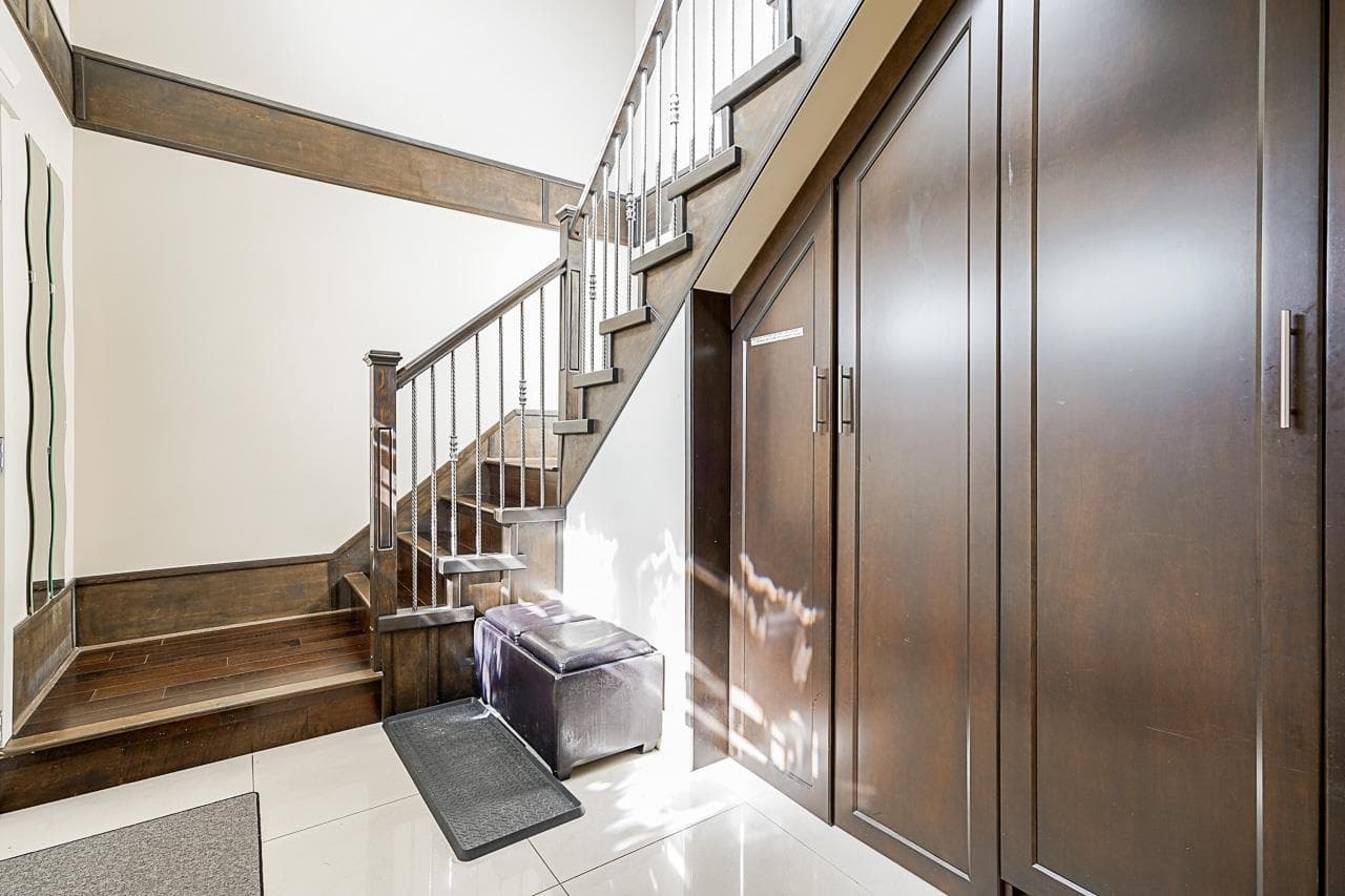2708 Boundary Road, Burnaby, V5M 3Z6 — photo 2