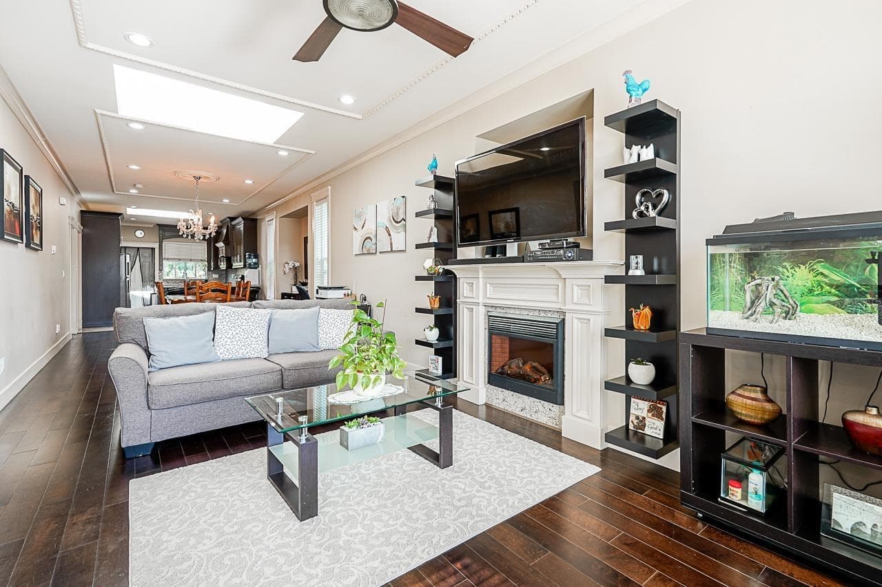 2708 Boundary Road, Burnaby, V5M 3Z6 — photo 4