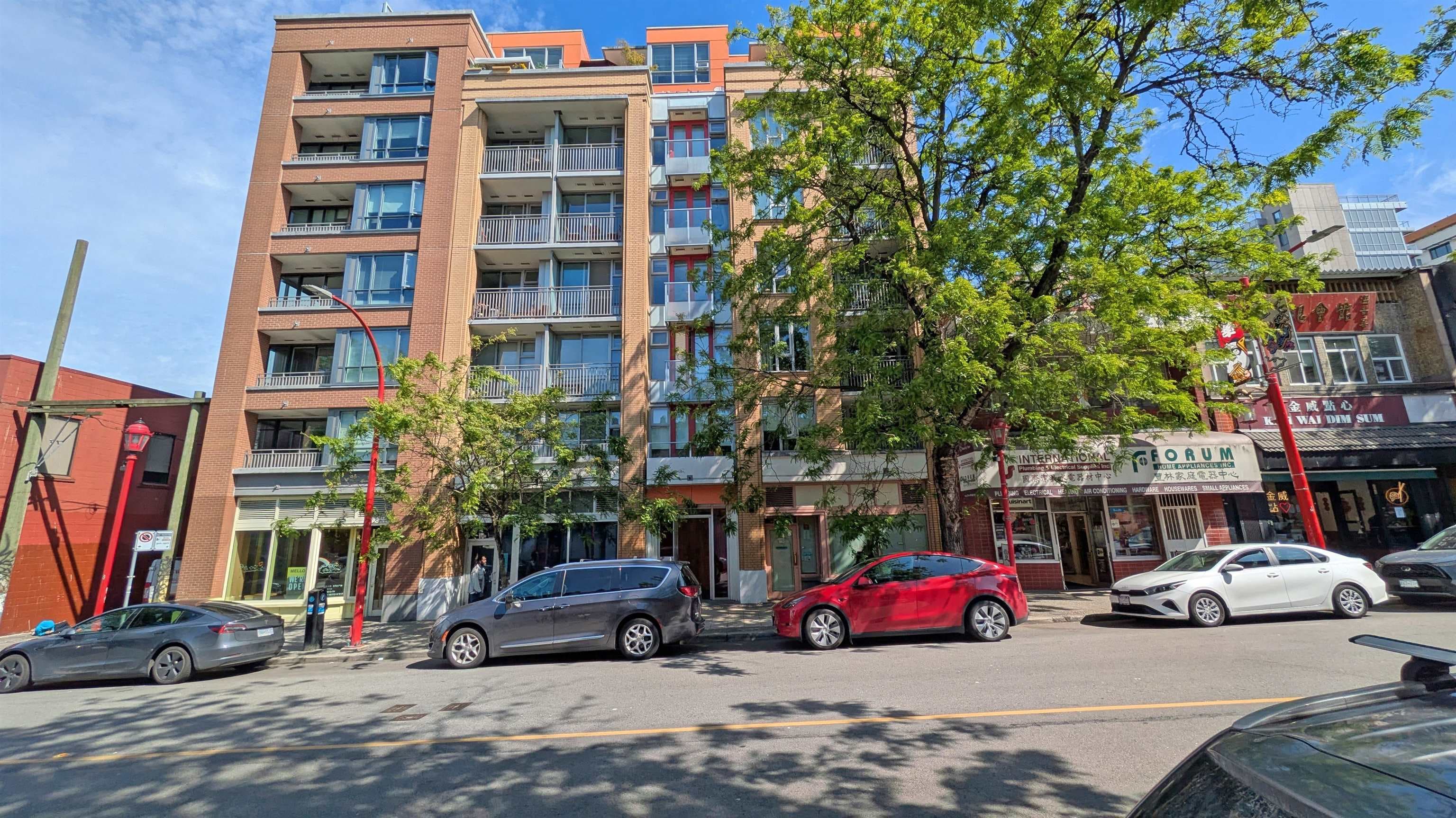 201 - 231 E Pender Street, Vancouver
