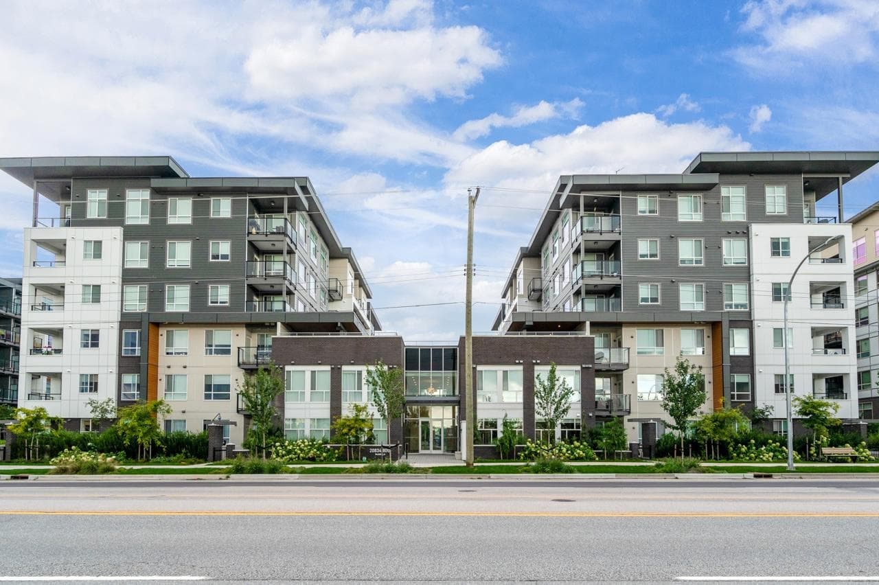 A310 - 20834 80 Avenue, Langley