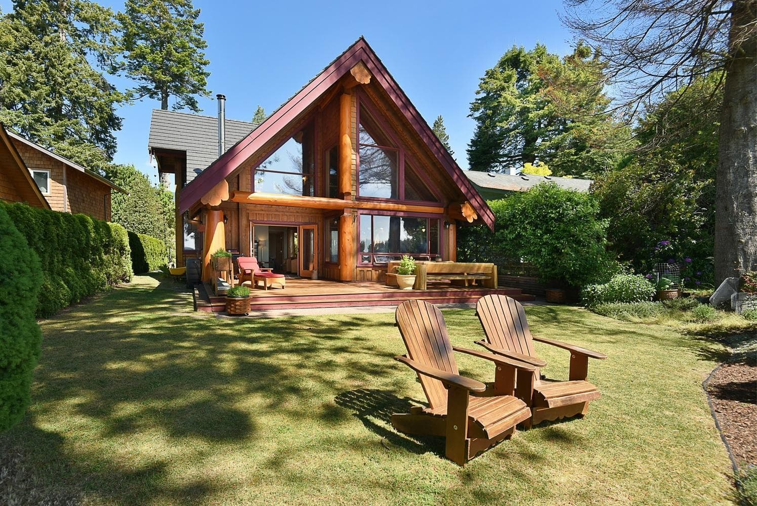 667 Franklin Road, Gibsons, V0N 1V8 — photo 1