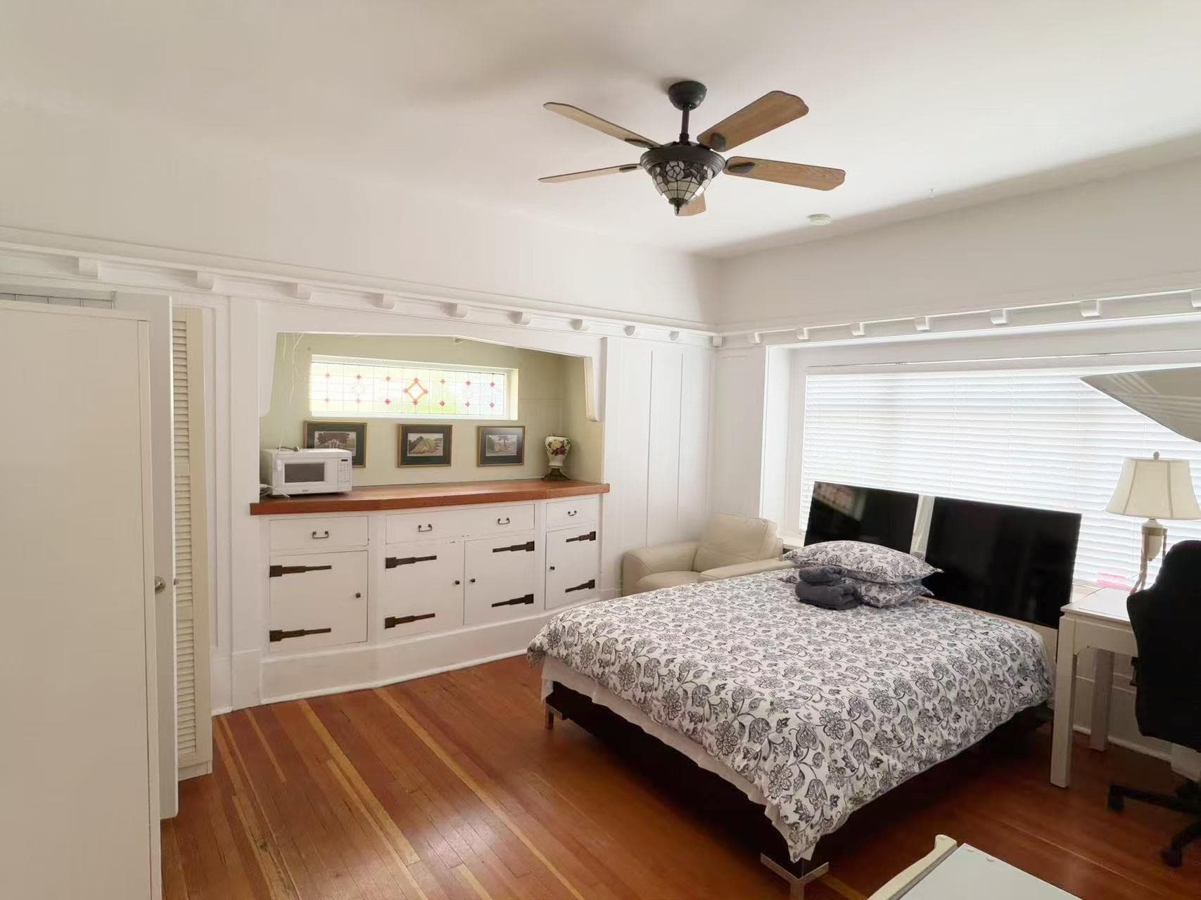 977 Broughton Street, Vancouver, V6G 2A4 — photo 2