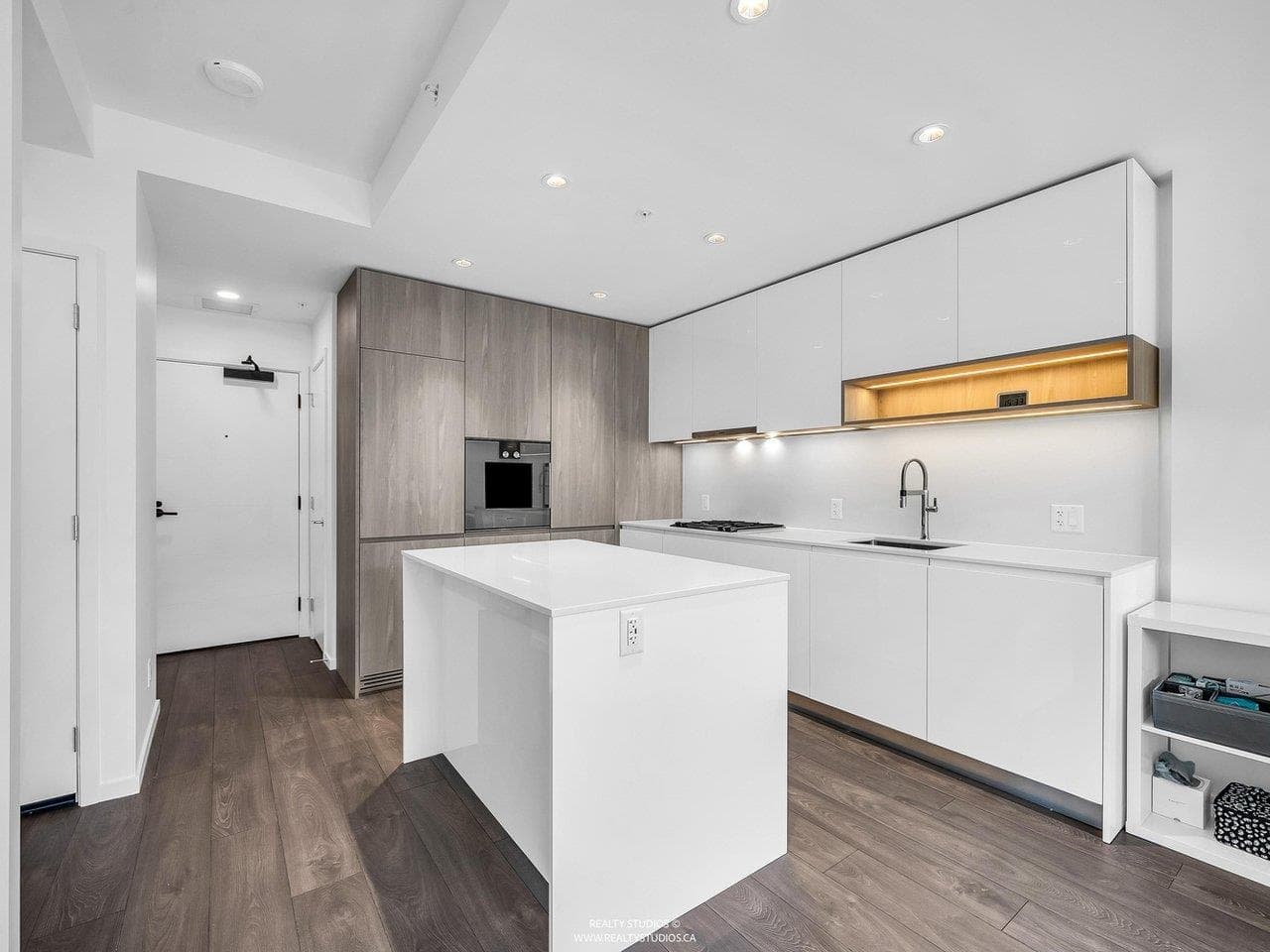 1212 - 6300 Minoru Boulevard, Richmond