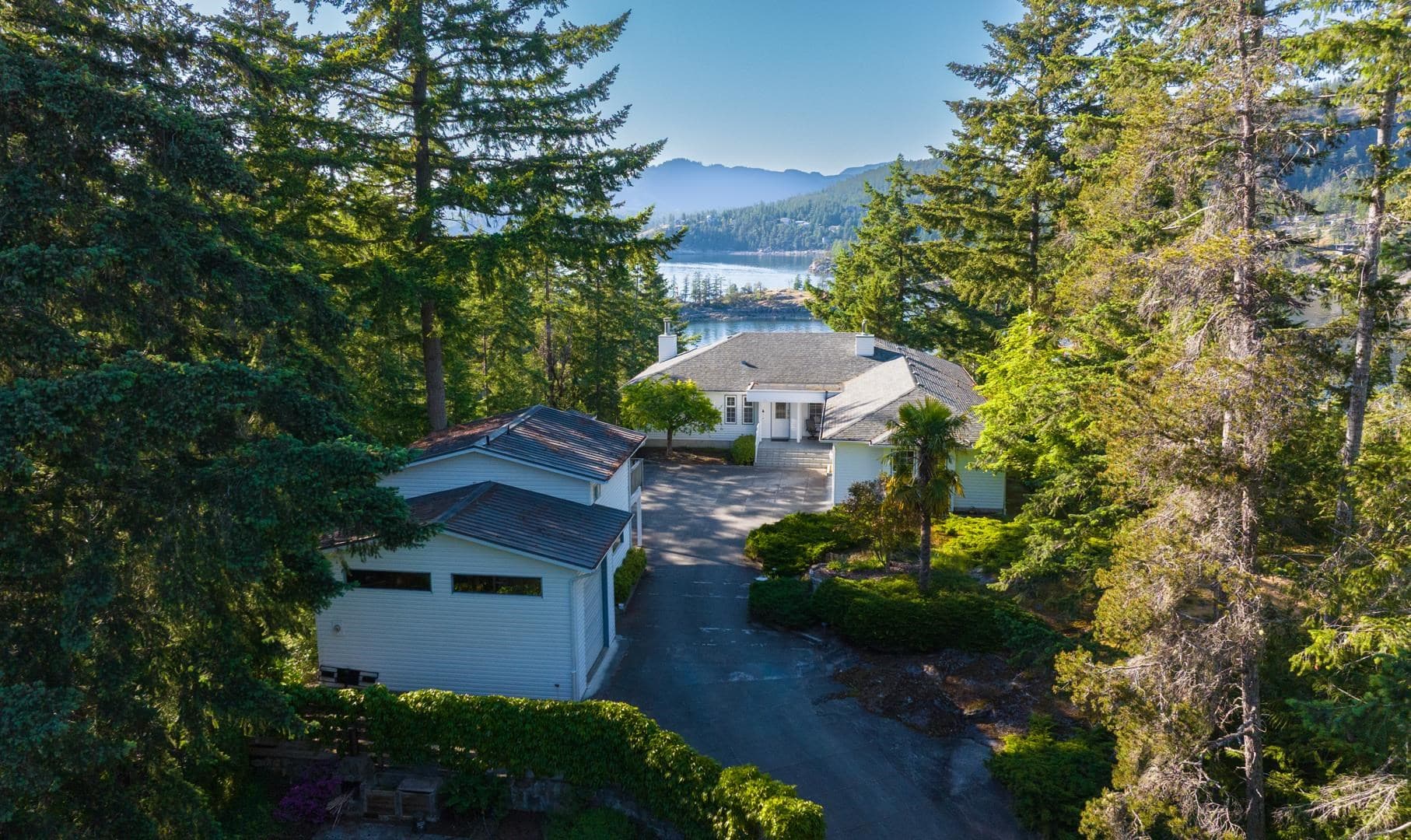 4065 Francis Peninsula Road, Madeira Park