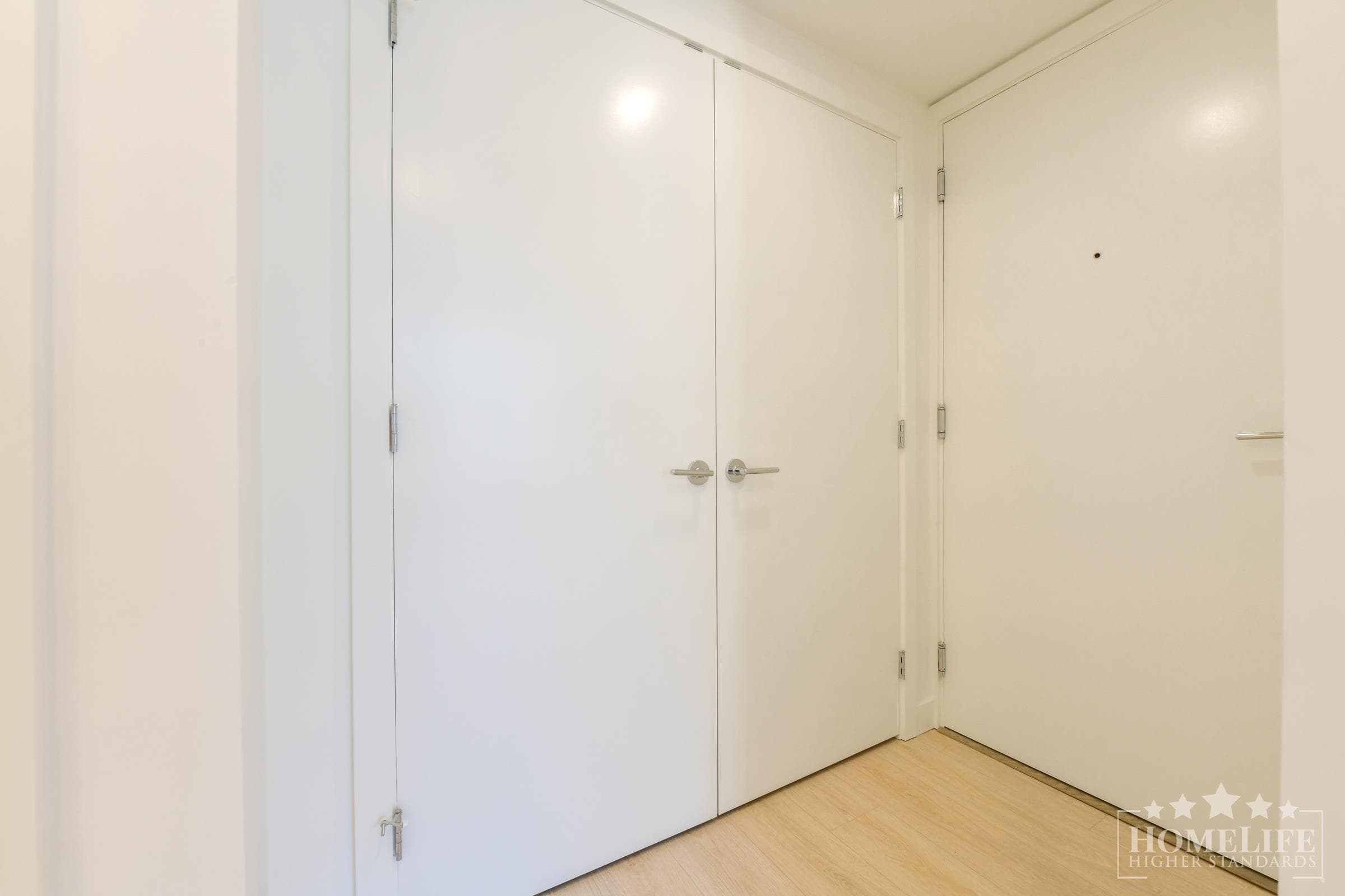 812 - 13675 107a Avenue, Surrey, V3T 0X3 — photo 4