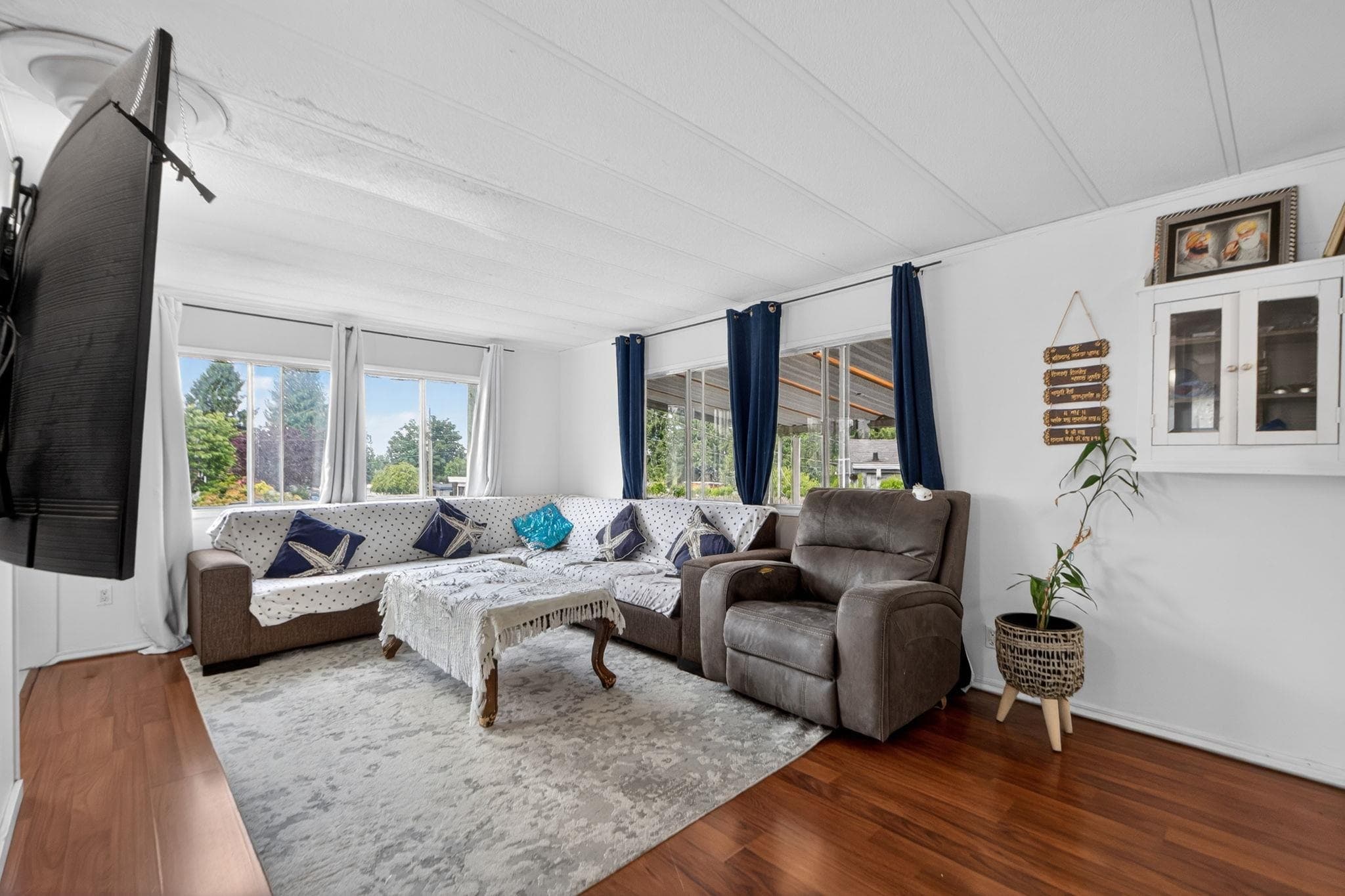 1 - 31522 Monarch Court, Abbotsford, V2T 6M5 — photo 2