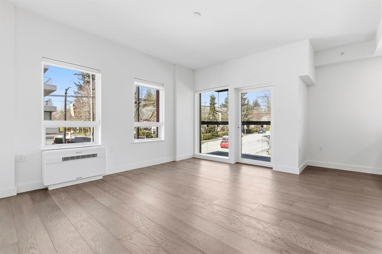 201 - 3590 W 39th Avenue, Vancouver, V6N 3A5 — photo 2