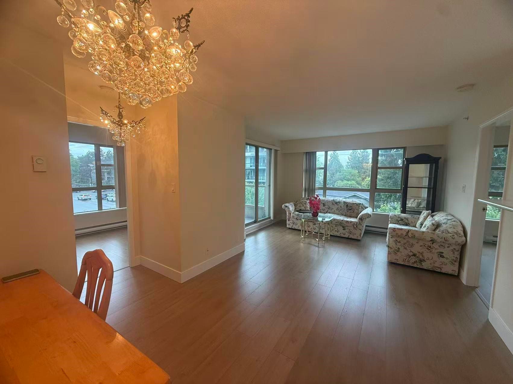 305 - 6119 Cooney Road, Richmond