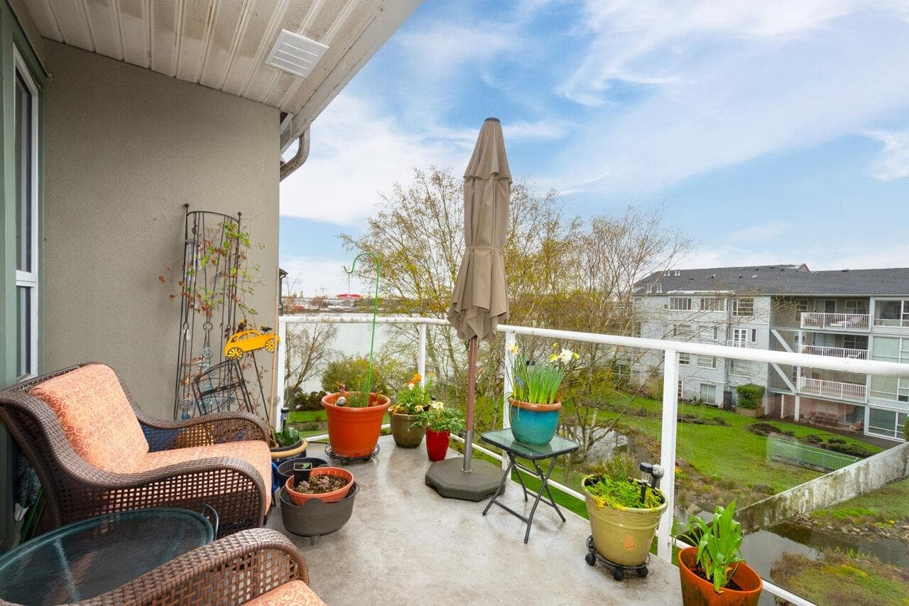 402 - 2080 E Kent Avenue South, Vancouver