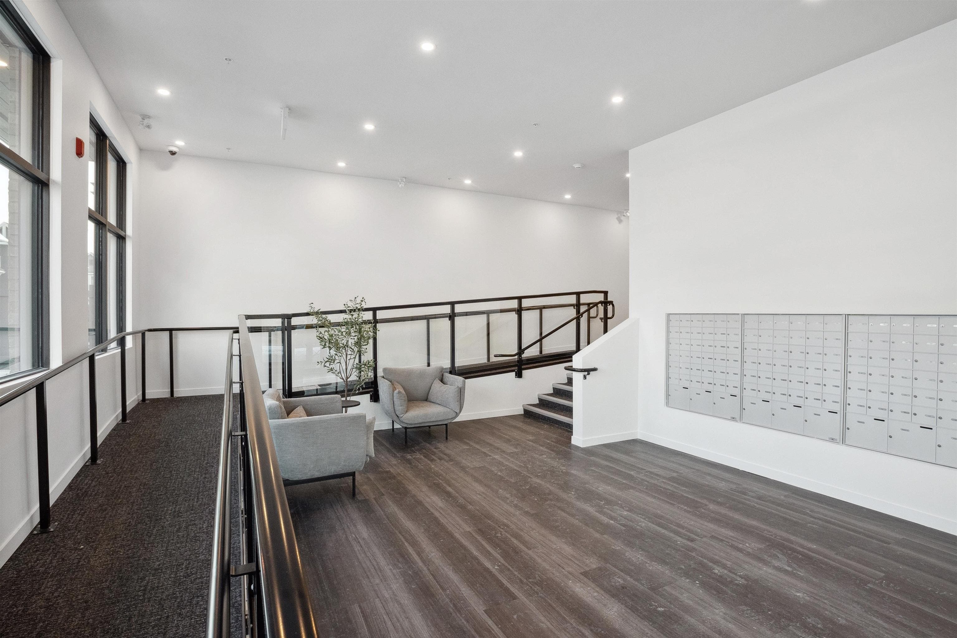 222-furnished - 15738 85 Avenue, Surrey, V4N 6Y1 — photo 2