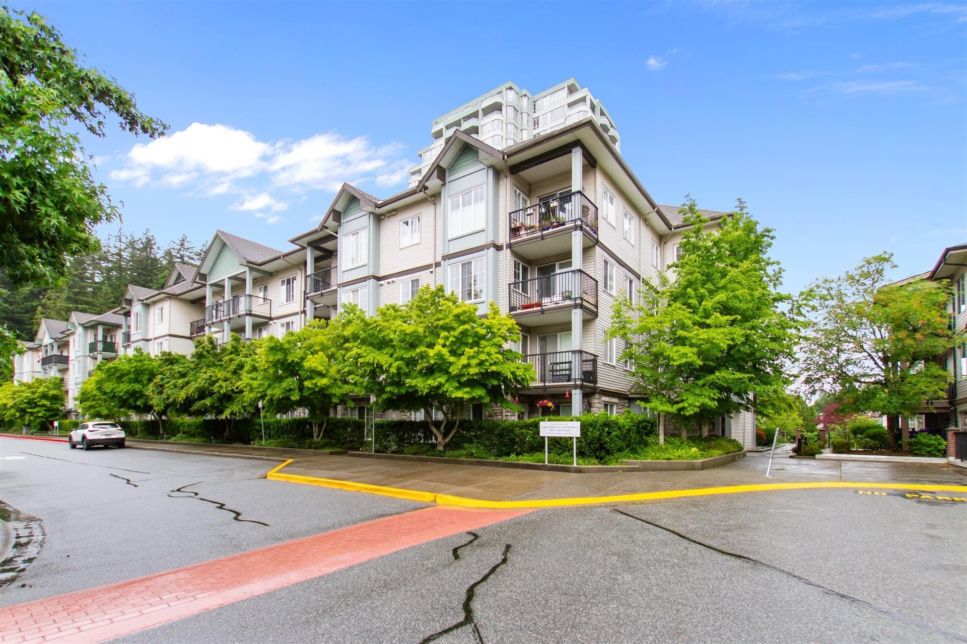 107 - 14877 100 Avenue, Surrey