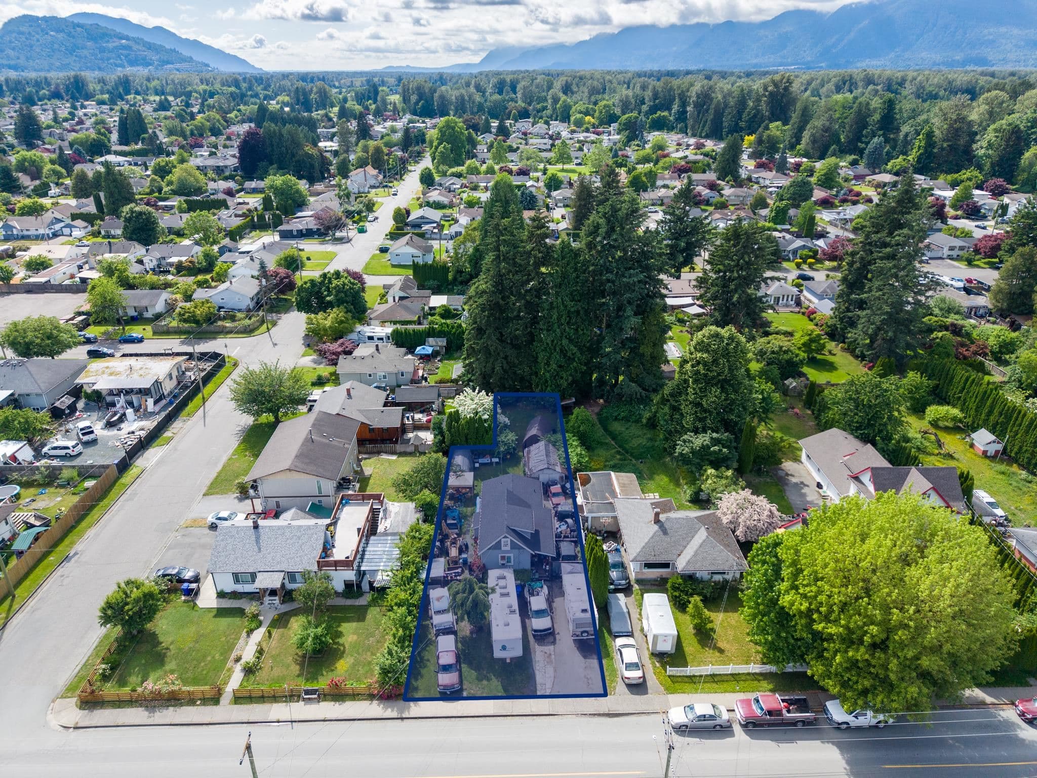 9813 Young Road, Chilliwack