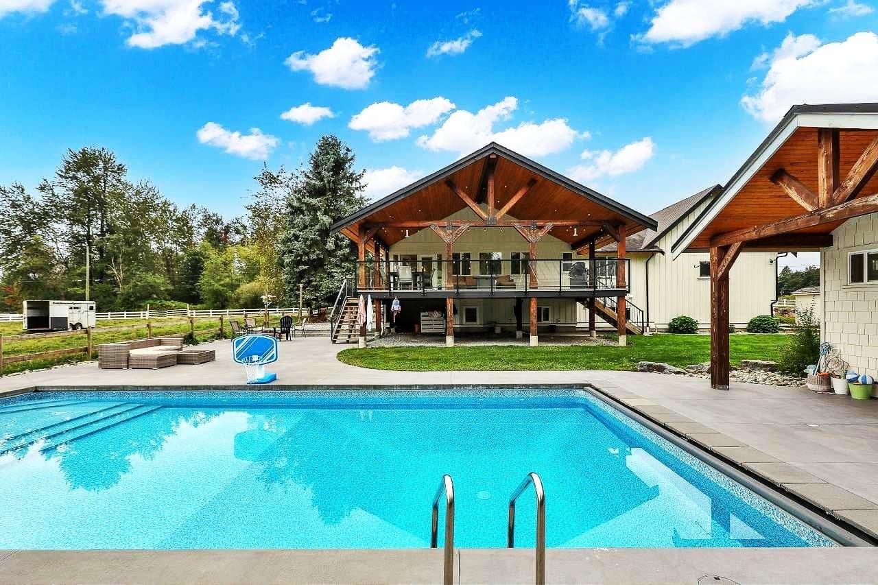 6650 258 Street, Langley — sold