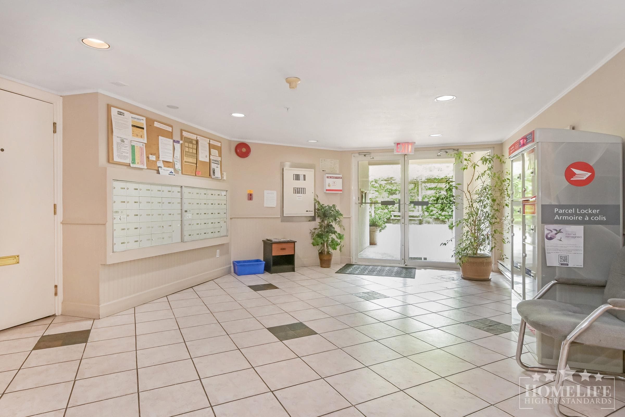 309 - 7505 138 Street, Surrey, V3W 0W6 — photo 4