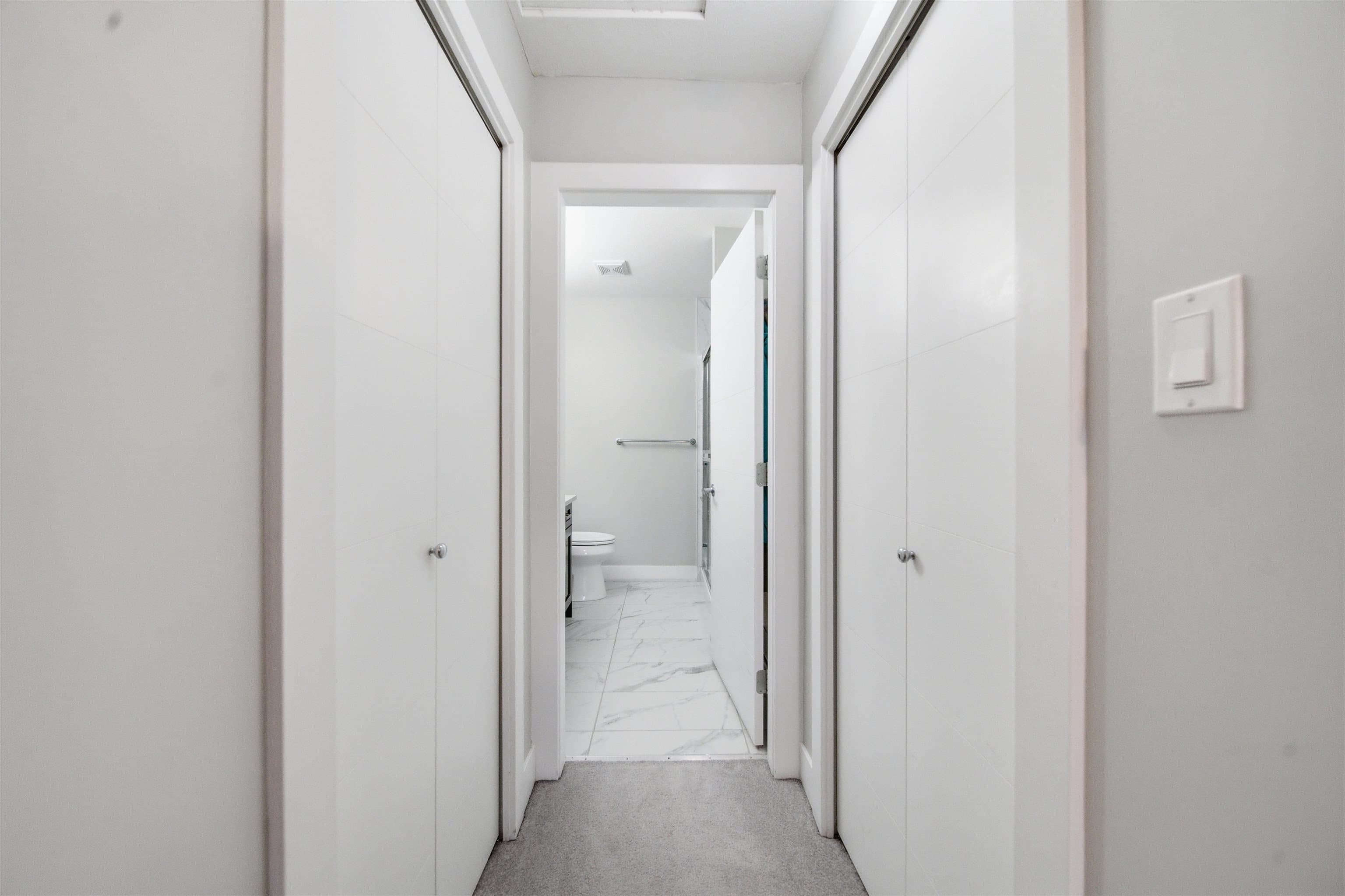 3 - 6388 140 Street, Surrey, V3W 1Y8 — photo 3