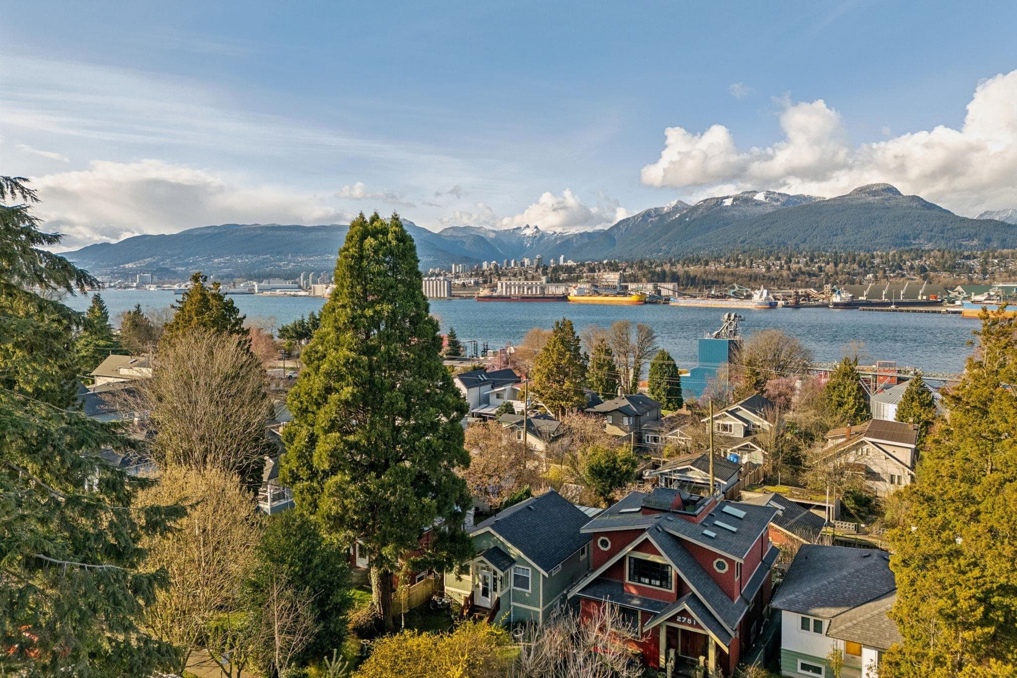2798 Yale Street, Vancouver