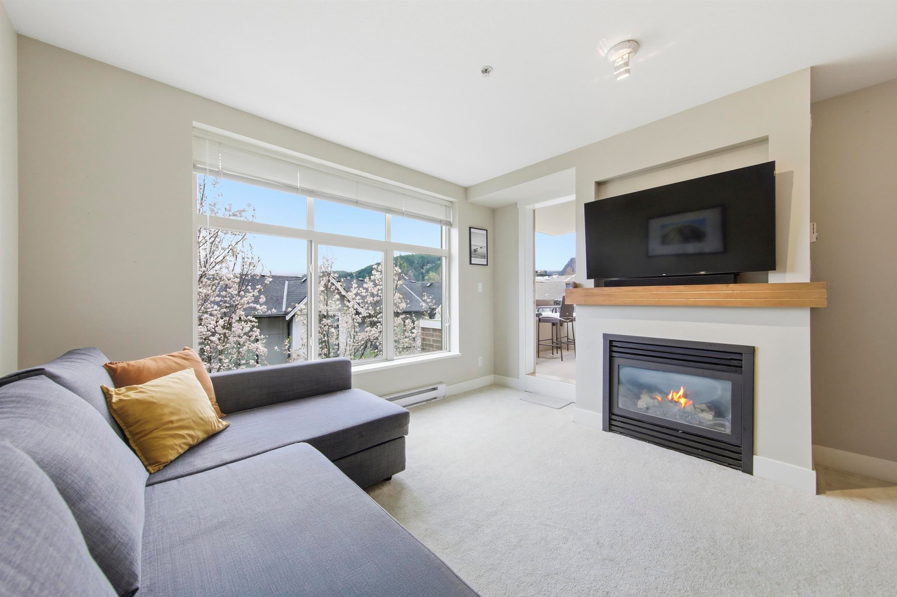 319 - 1211 Village Green Way, Squamish