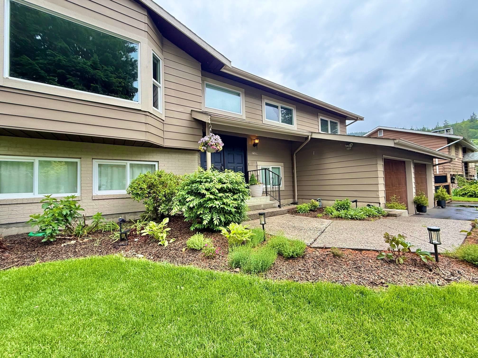 21224 Mountview Crescent, Hope