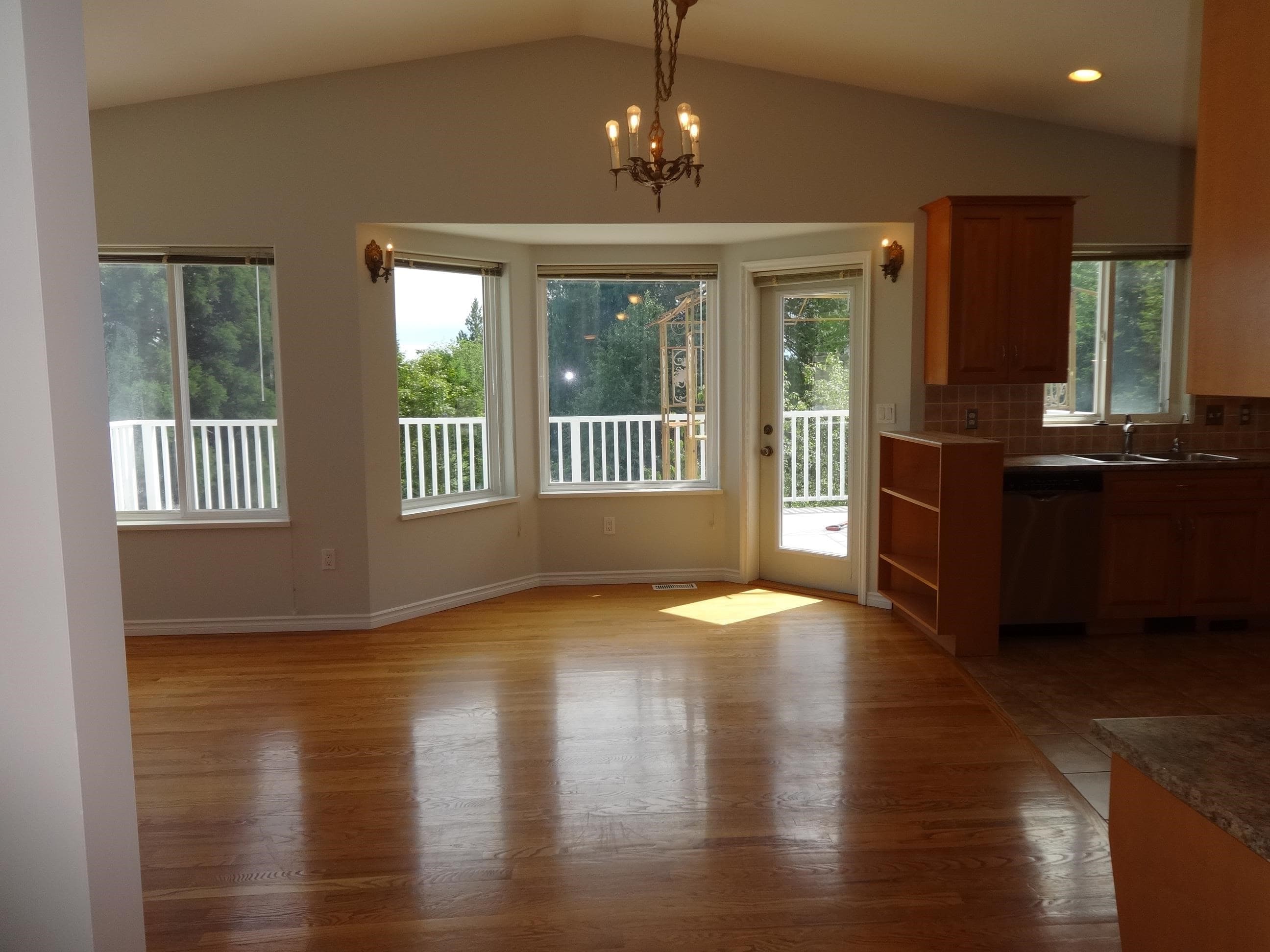 6217 Norwest Bay Road, Sechelt, V7Z 0M2 — photo 5