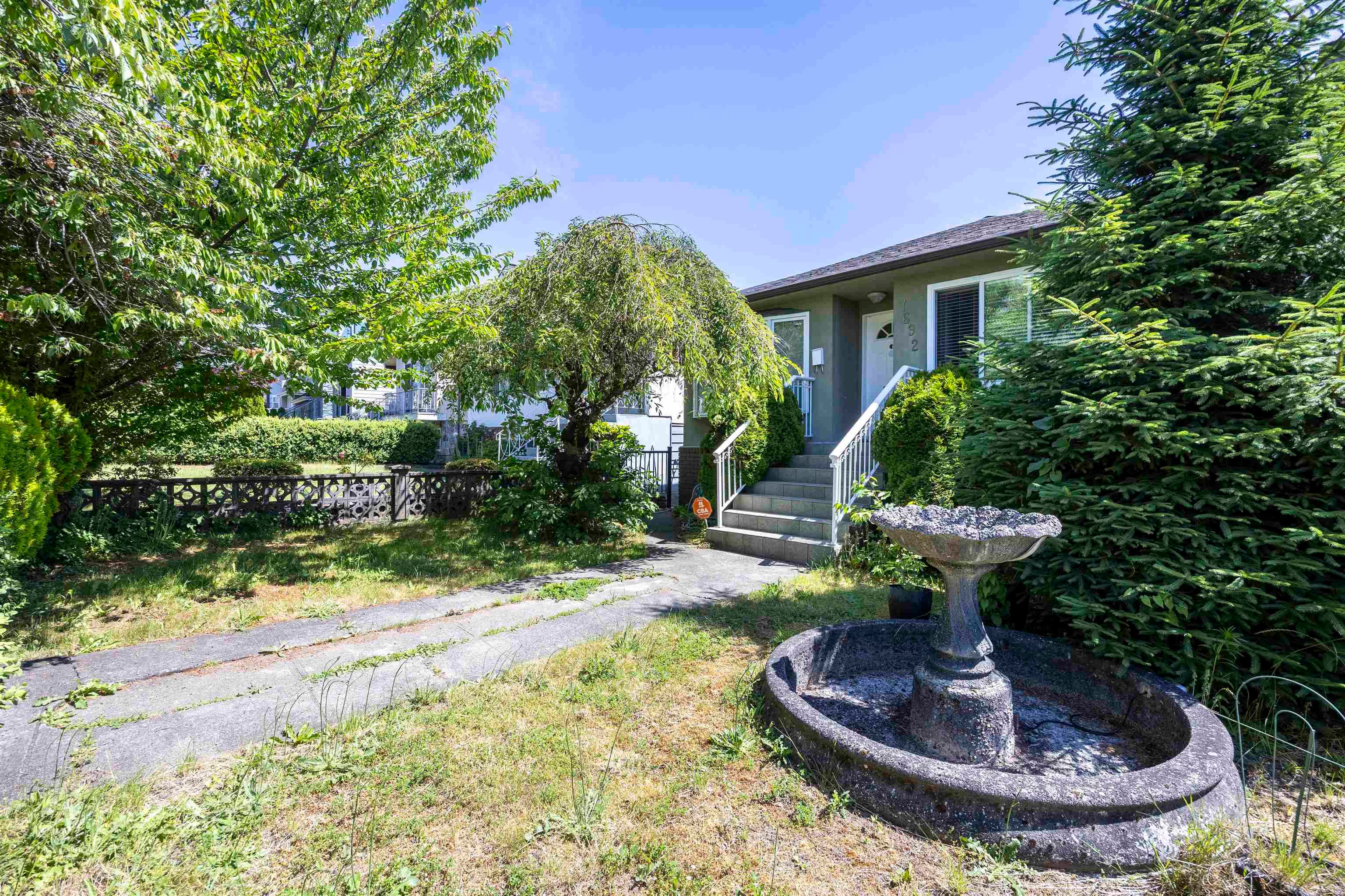 7692 Osler Street, Vancouver