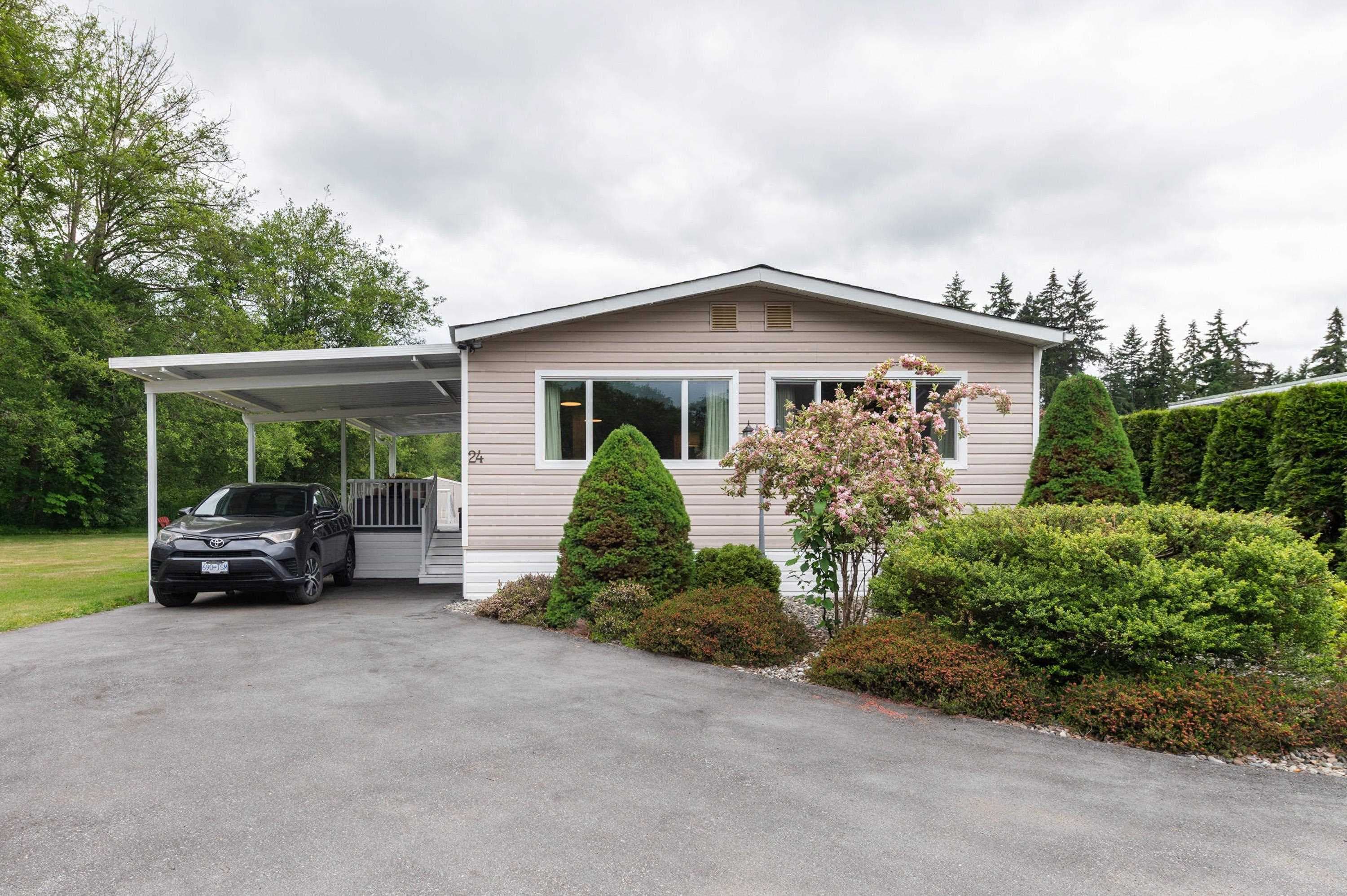 24 - 2270 196 Street, Langley