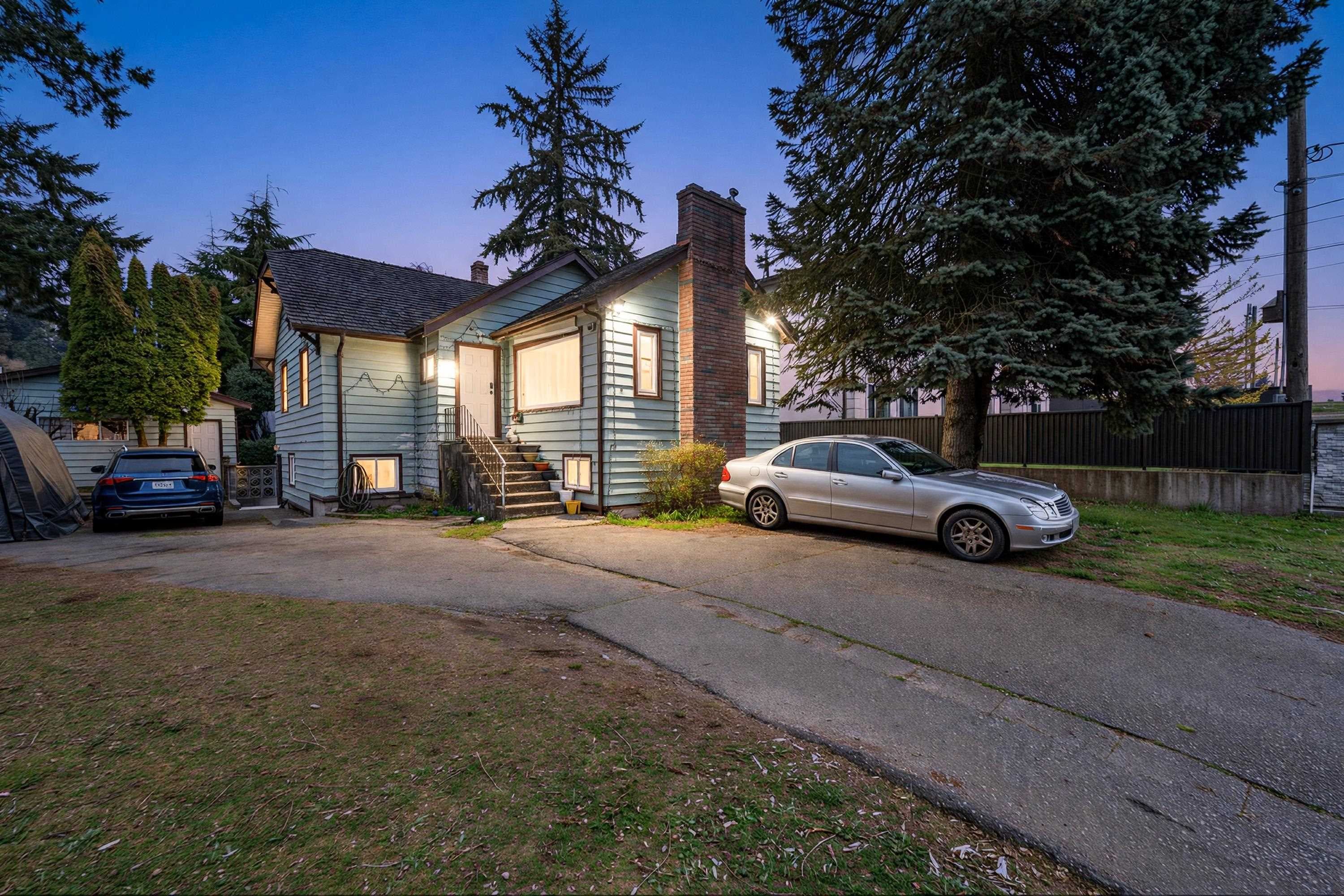 1333 Smith Avenue, Coquitlam, V3J 2Y1 — photo 4