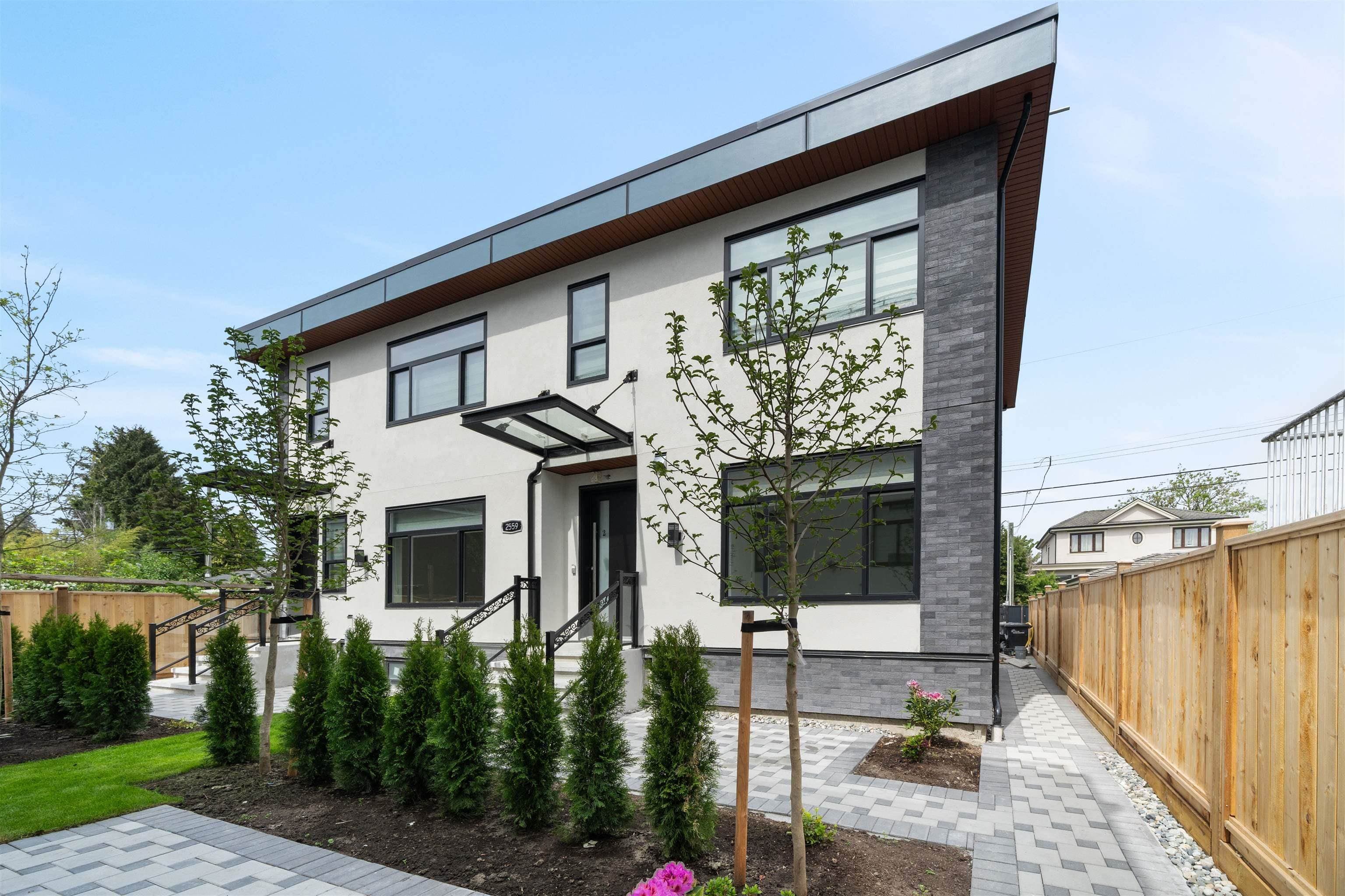 #2 - 2559 W King Edward Avenue, Vancouver