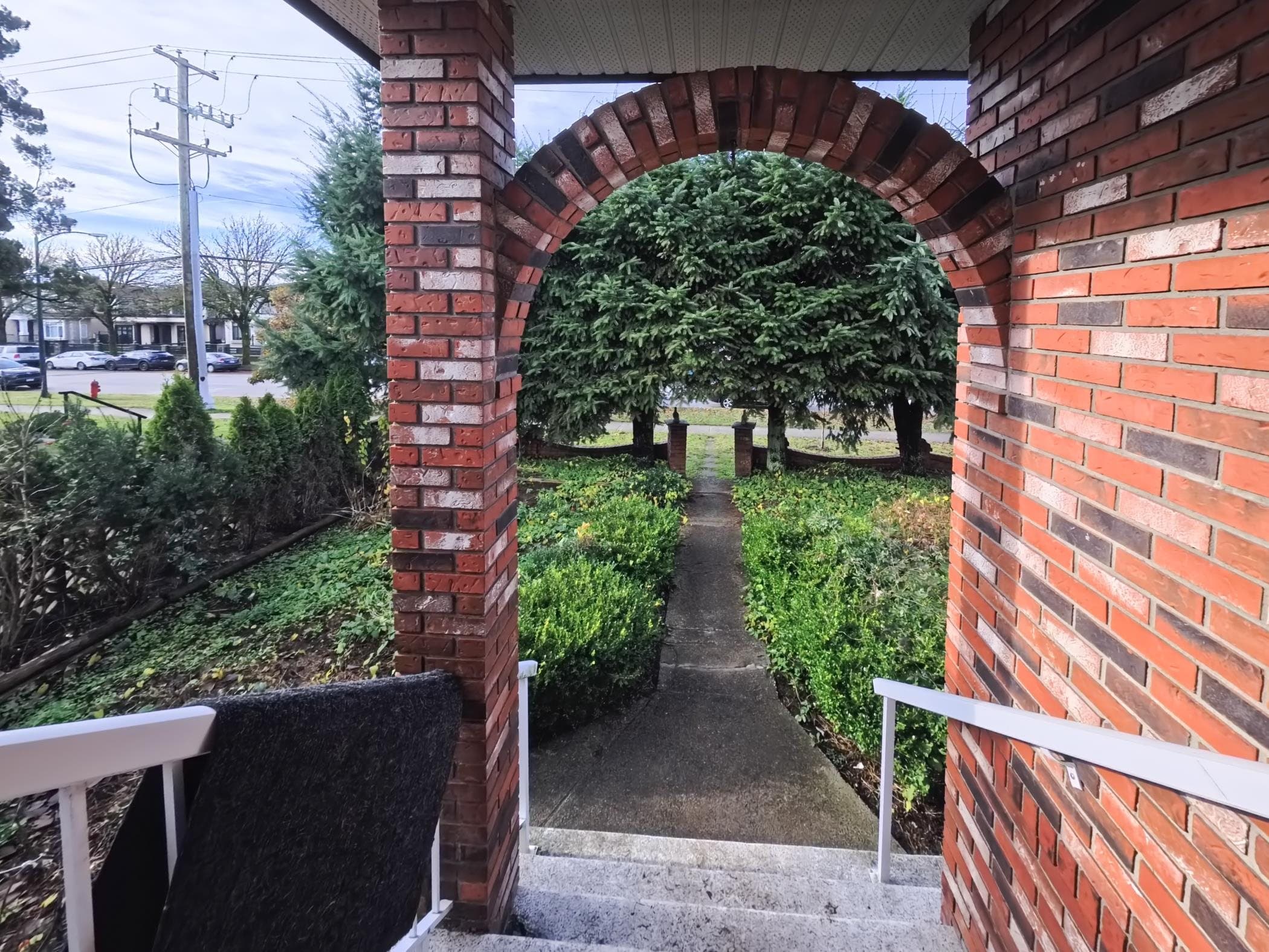 6174 Tyne Street, Vancouver, V5S 3L4 — photo 2
