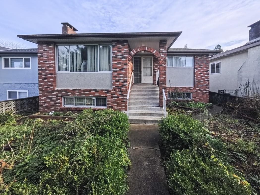 6174 Tyne Street, Vancouver