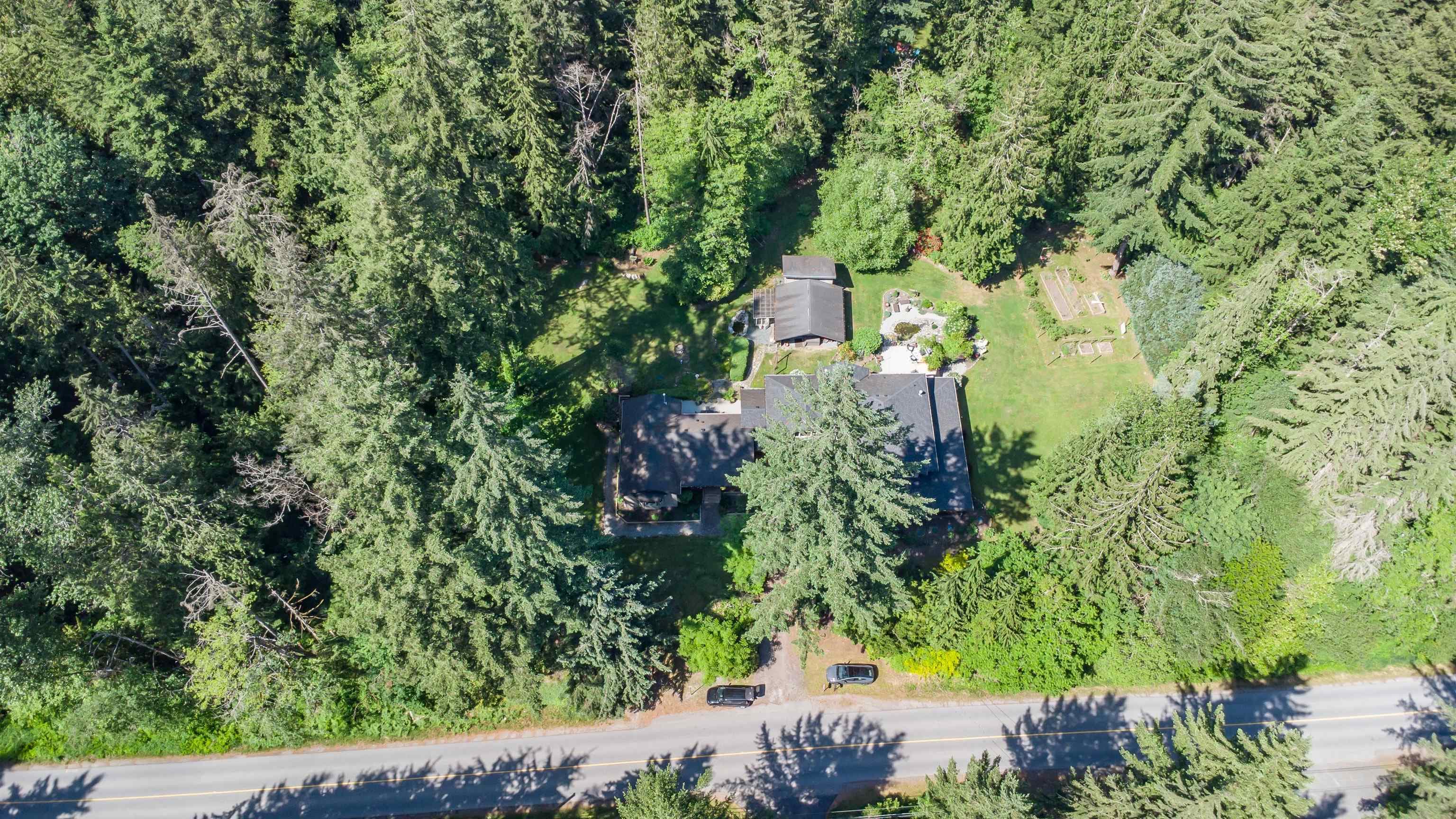 27671 112th Avenue, Maple Ridge, V2W 1P9 — photo 2