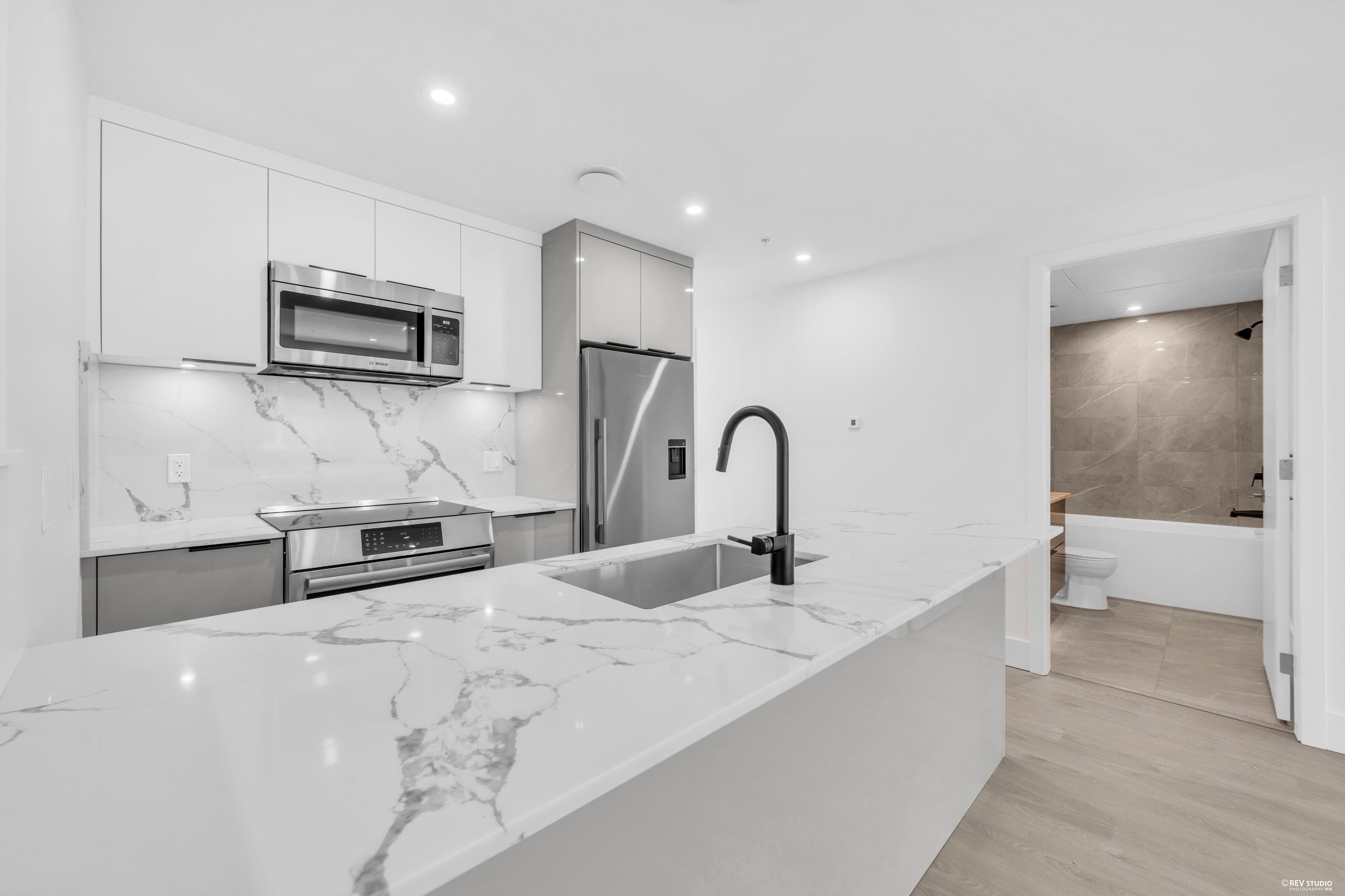2260 E 1st Avenue, Vancouver