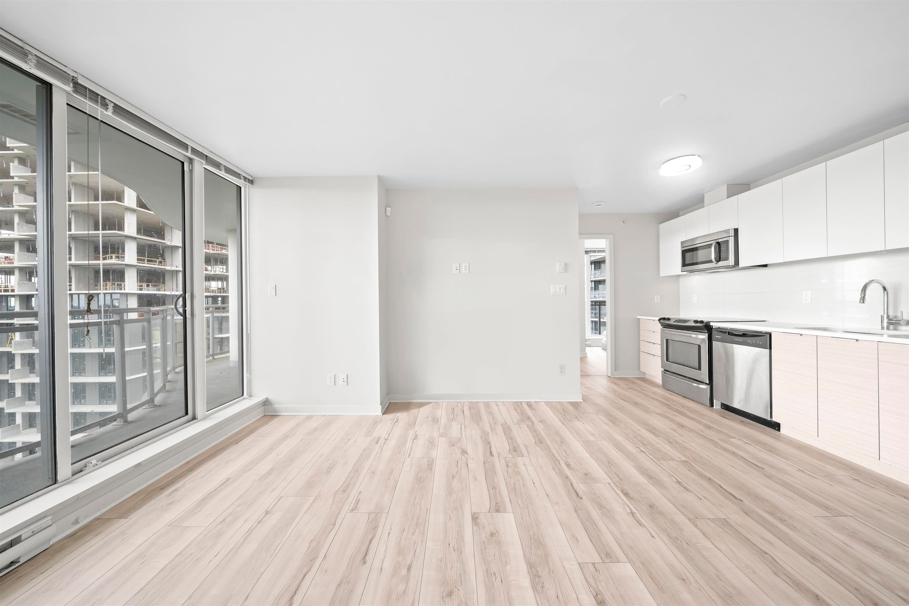 1801 - 13303 Central Avenue, Surrey