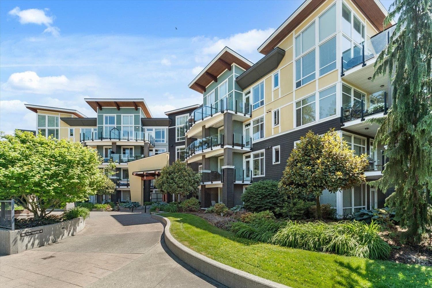 301 - 45389 Chehalis Drive, Chilliwack