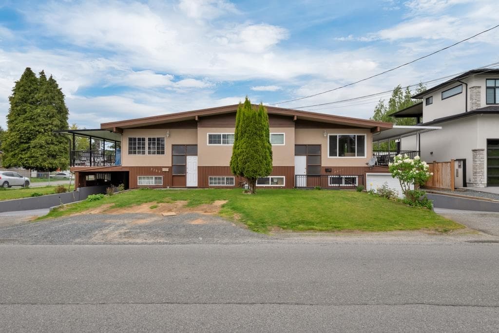 2211 Beaver Street, Abbotsford, V2T 3C9 — photo 1