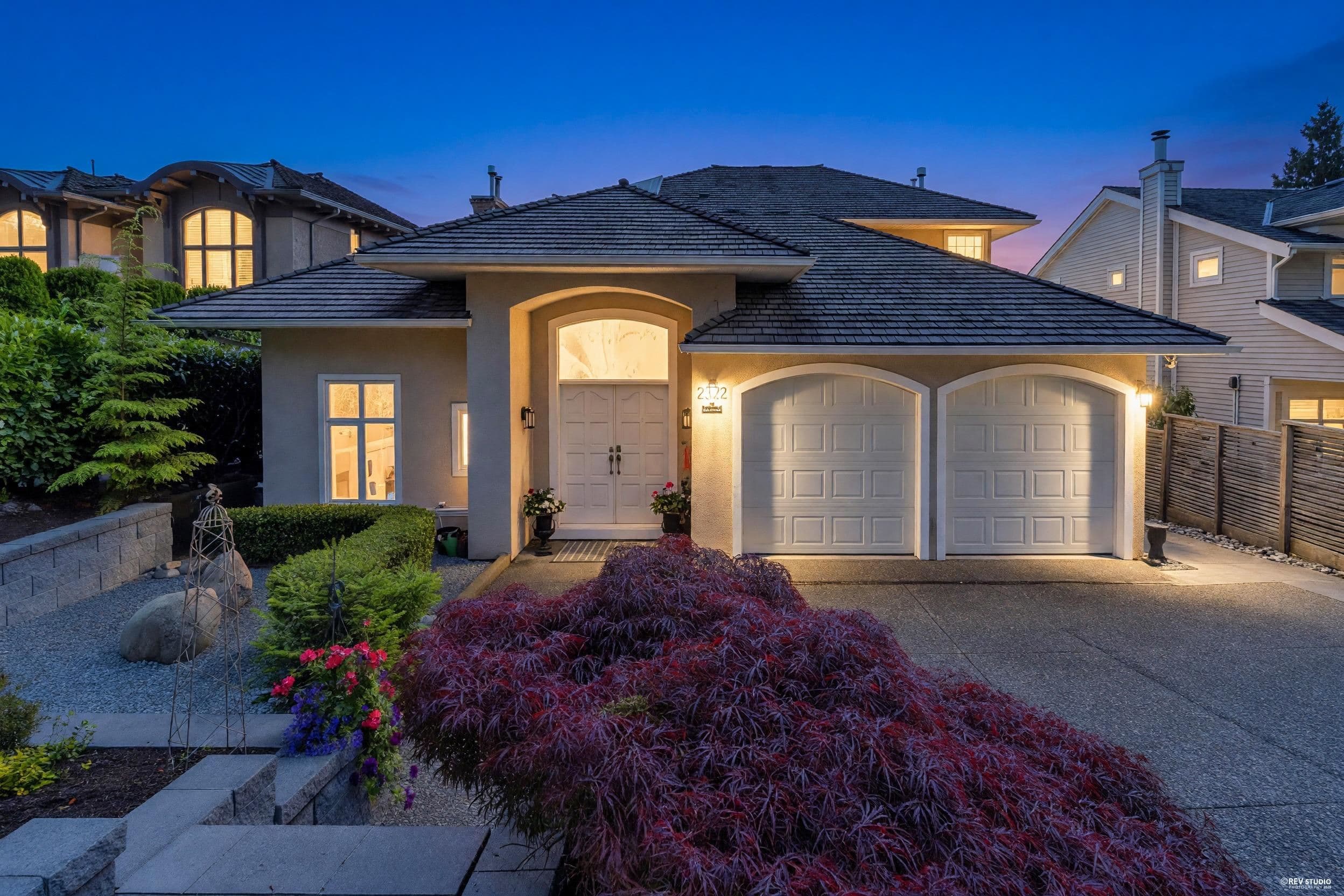 2322 Lawson Avenue, West Vancouver