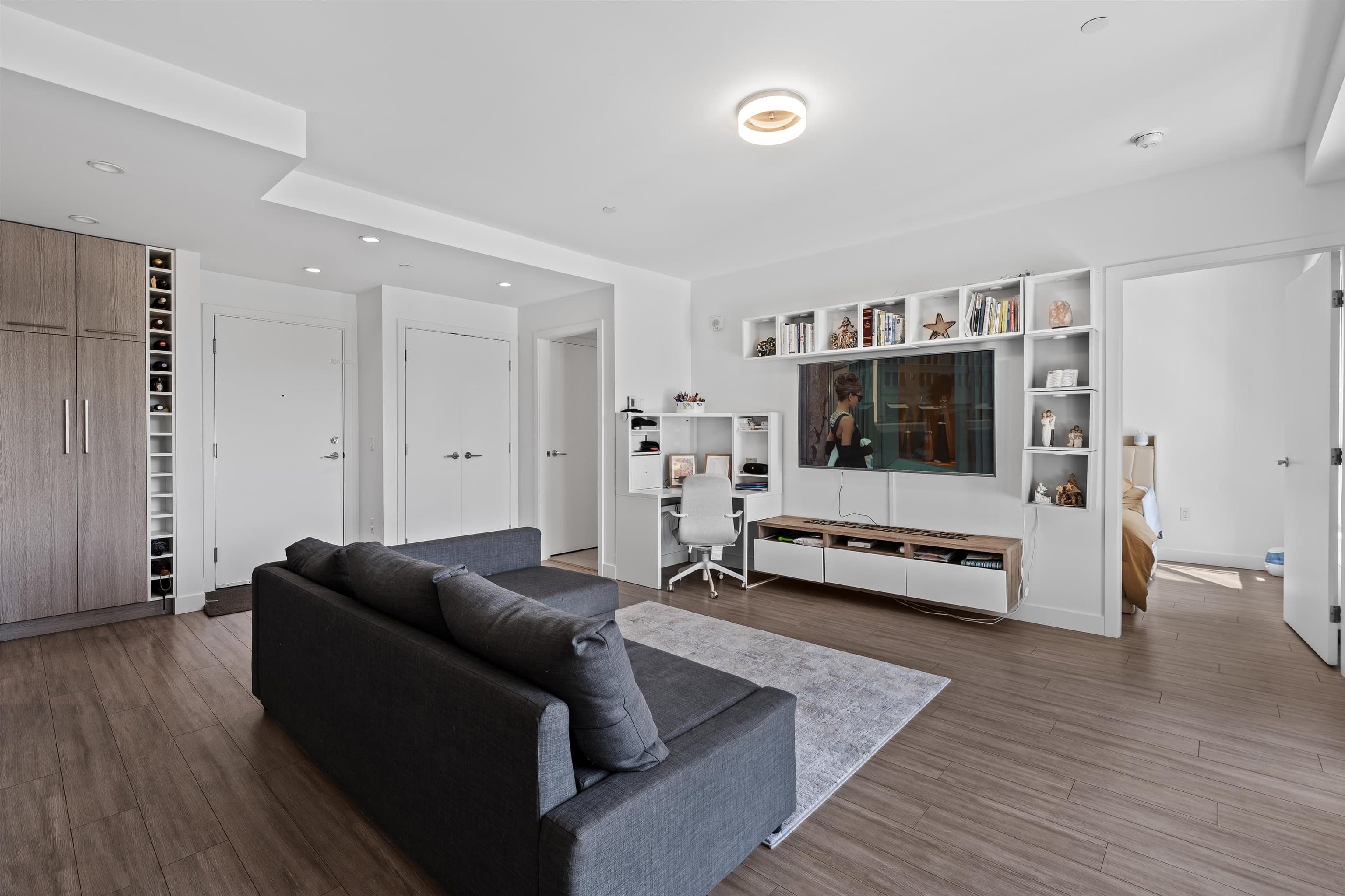 306 - 707 E 3rd Street, North Vancouver, V7L 1G8 — photo 4
