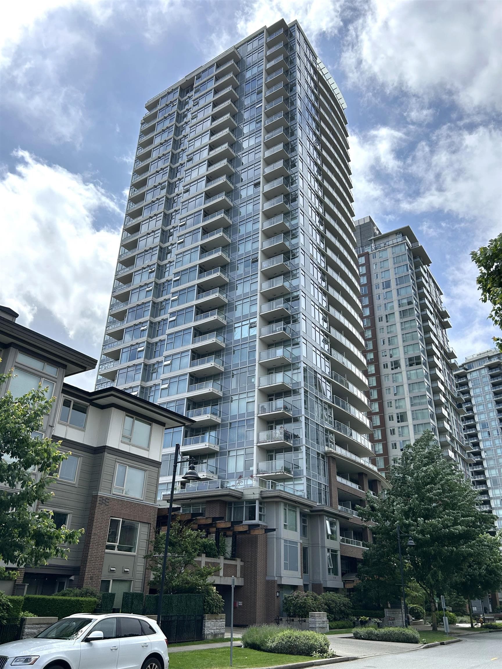 307 - 3102 Windsor Gate, Coquitlam