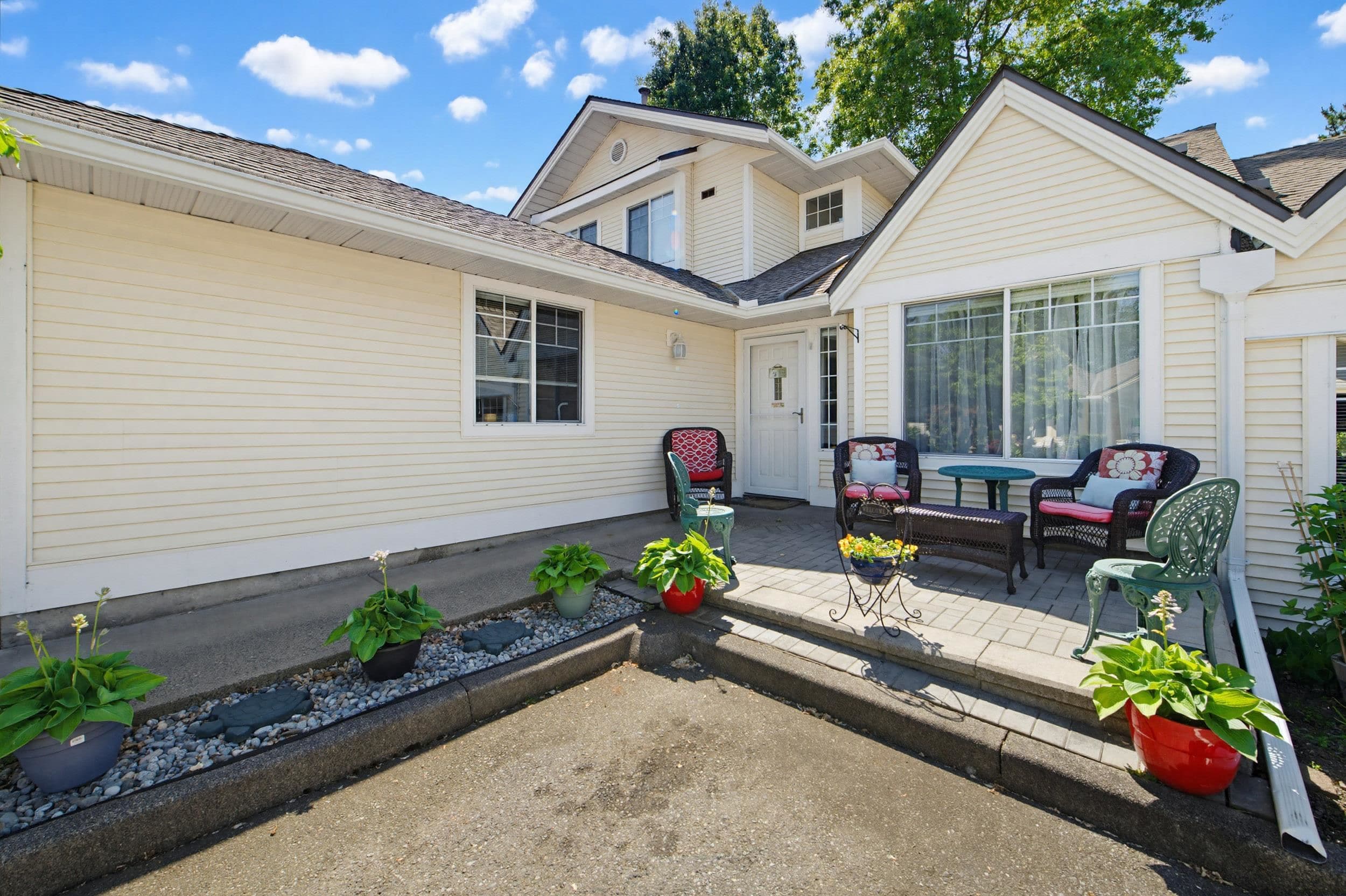 57 - 8737 212 Street, Langley, V1M 2C8 — photo 2