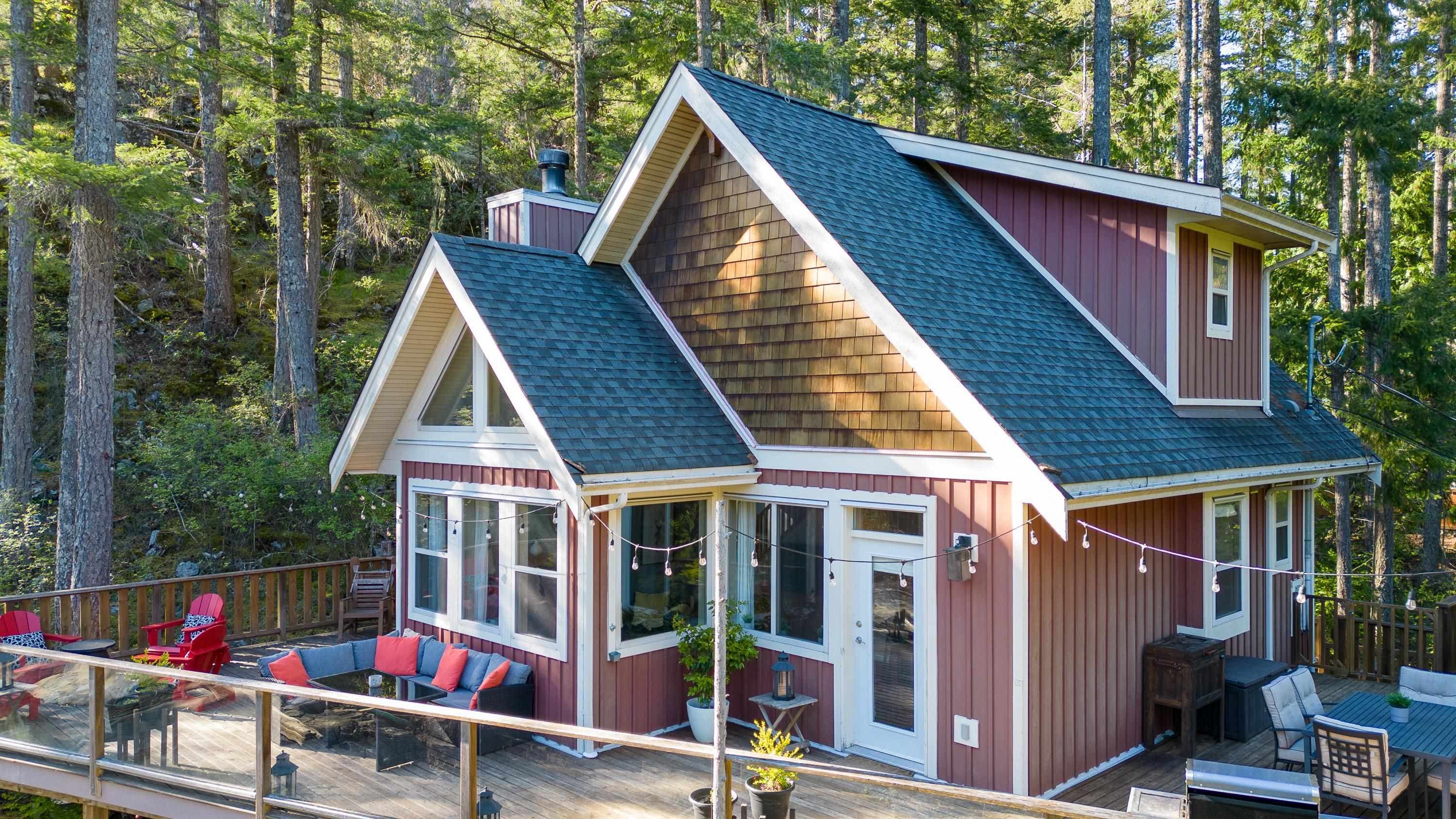 13555 Lee Road, Garden Bay