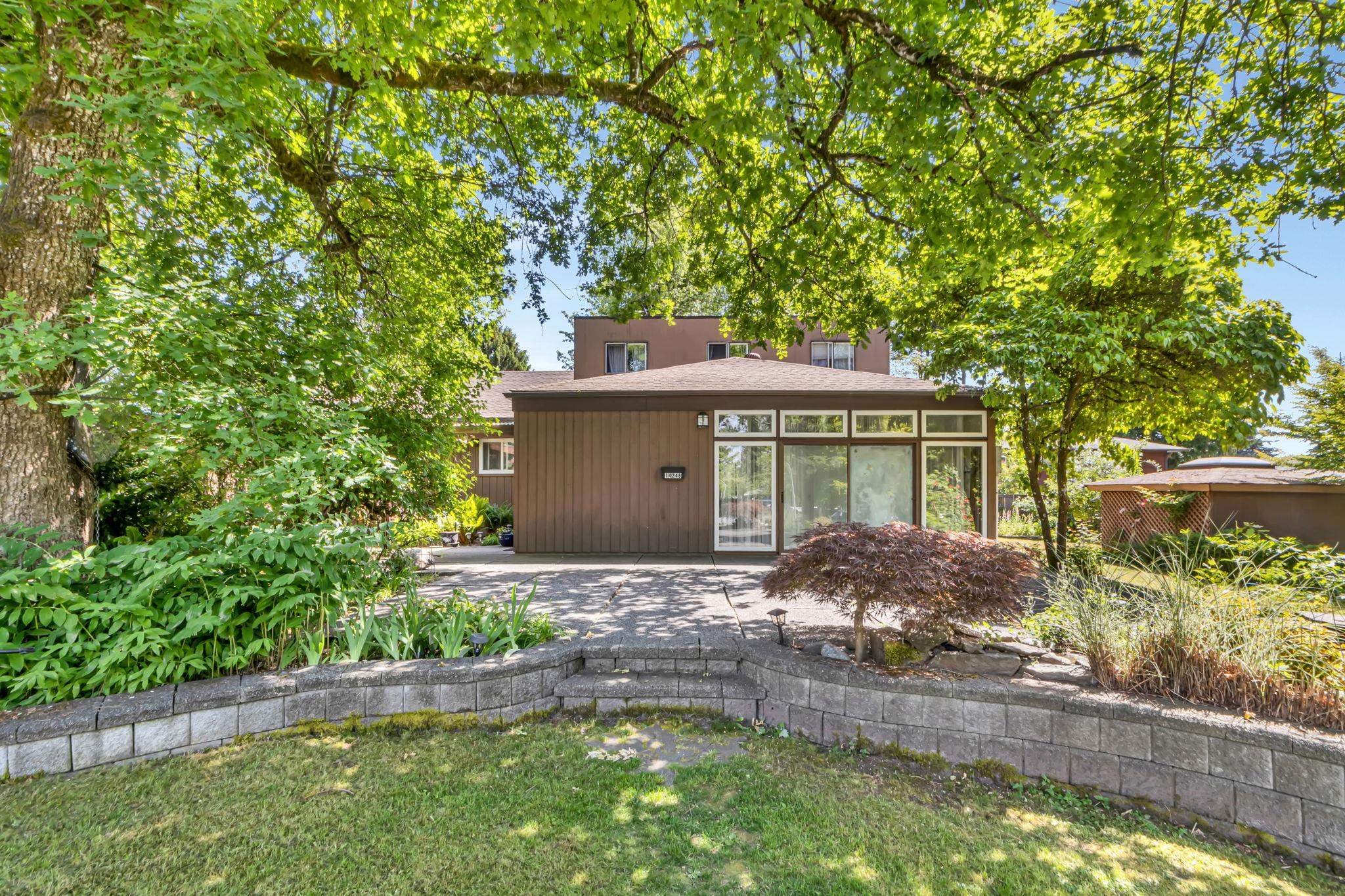 14246 102 Avenue, Surrey, V3T 5A5 — photo 3