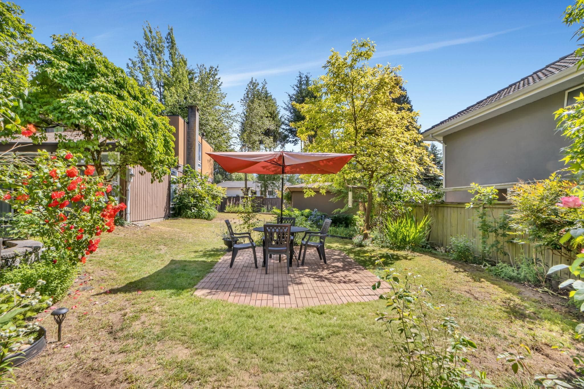 14246 102 Avenue, Surrey, V3T 5A5 — photo 4