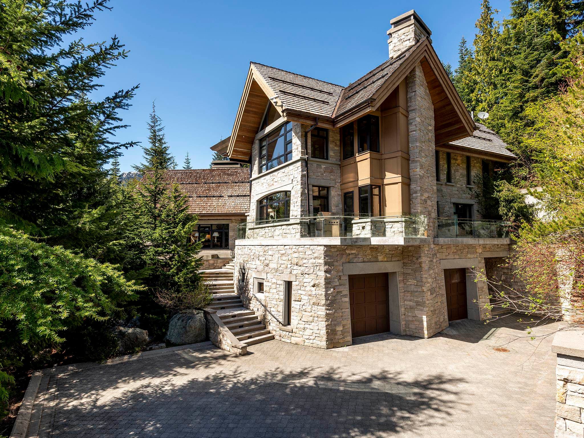2286 Nordic Drive, Whistler, V8E 0A6 — photo 2