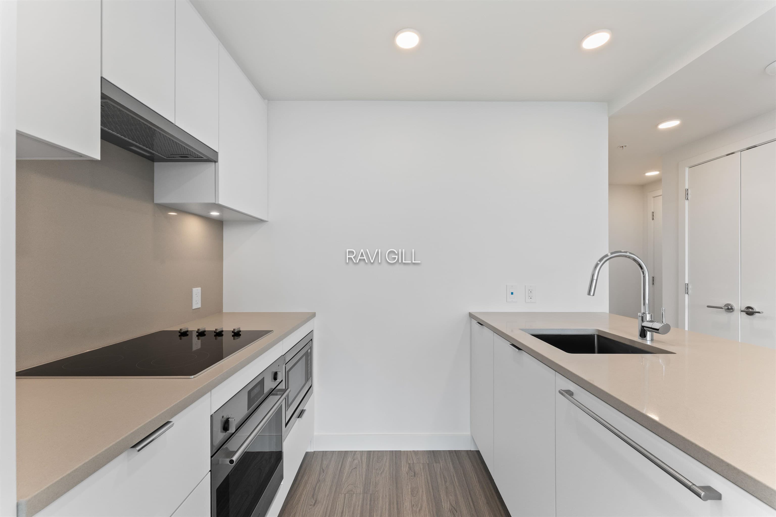 2609 - 13675 107a Avenue, Surrey