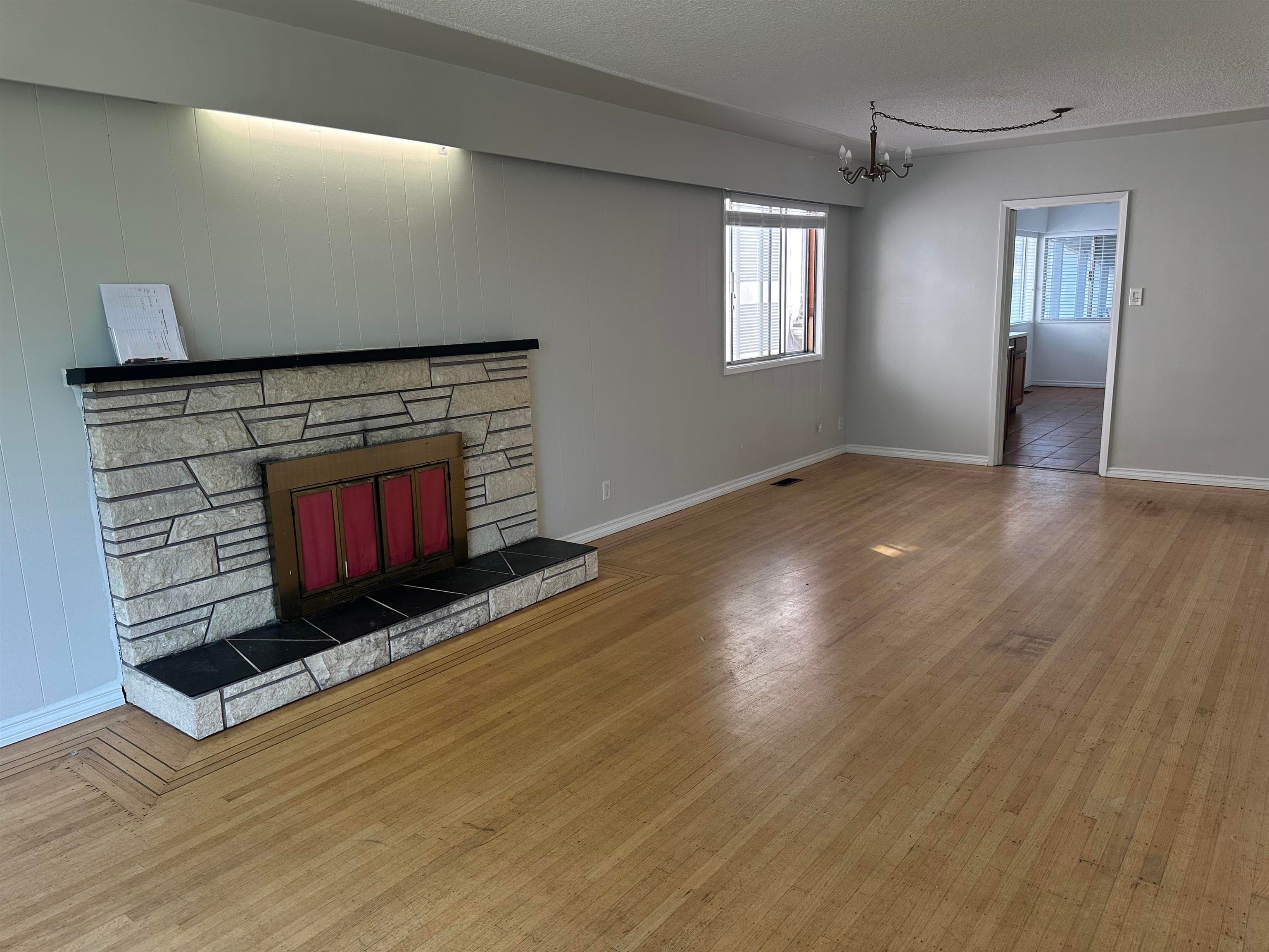 1380 E 54th Avenue, Vancouver, V5X 1M4 — photo 2