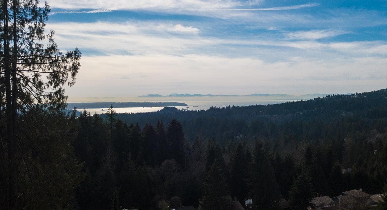 5240 Malaspina Place, North Vancouver