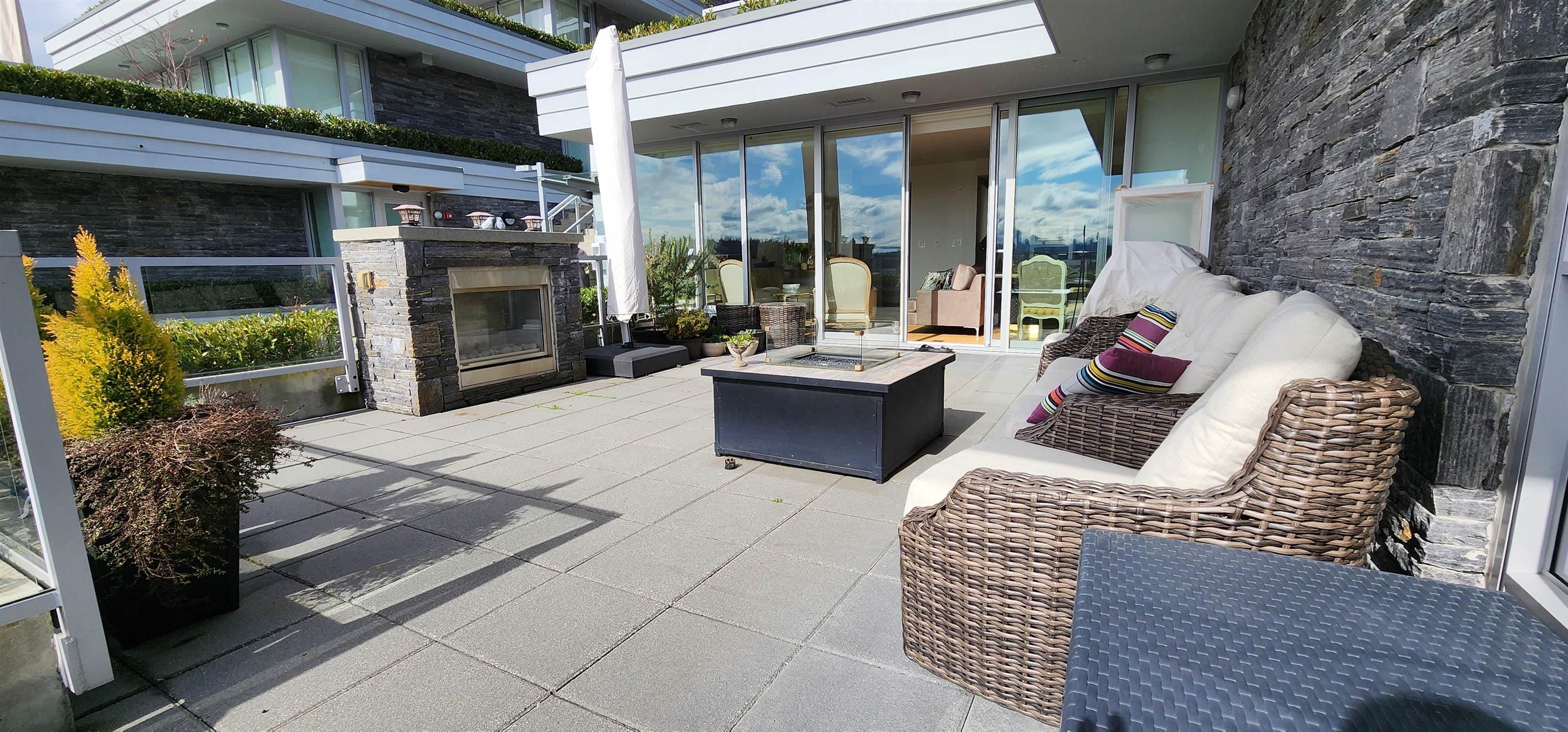 402 - 876 Keith, West Vancouver, V7M 1M3 — photo 4