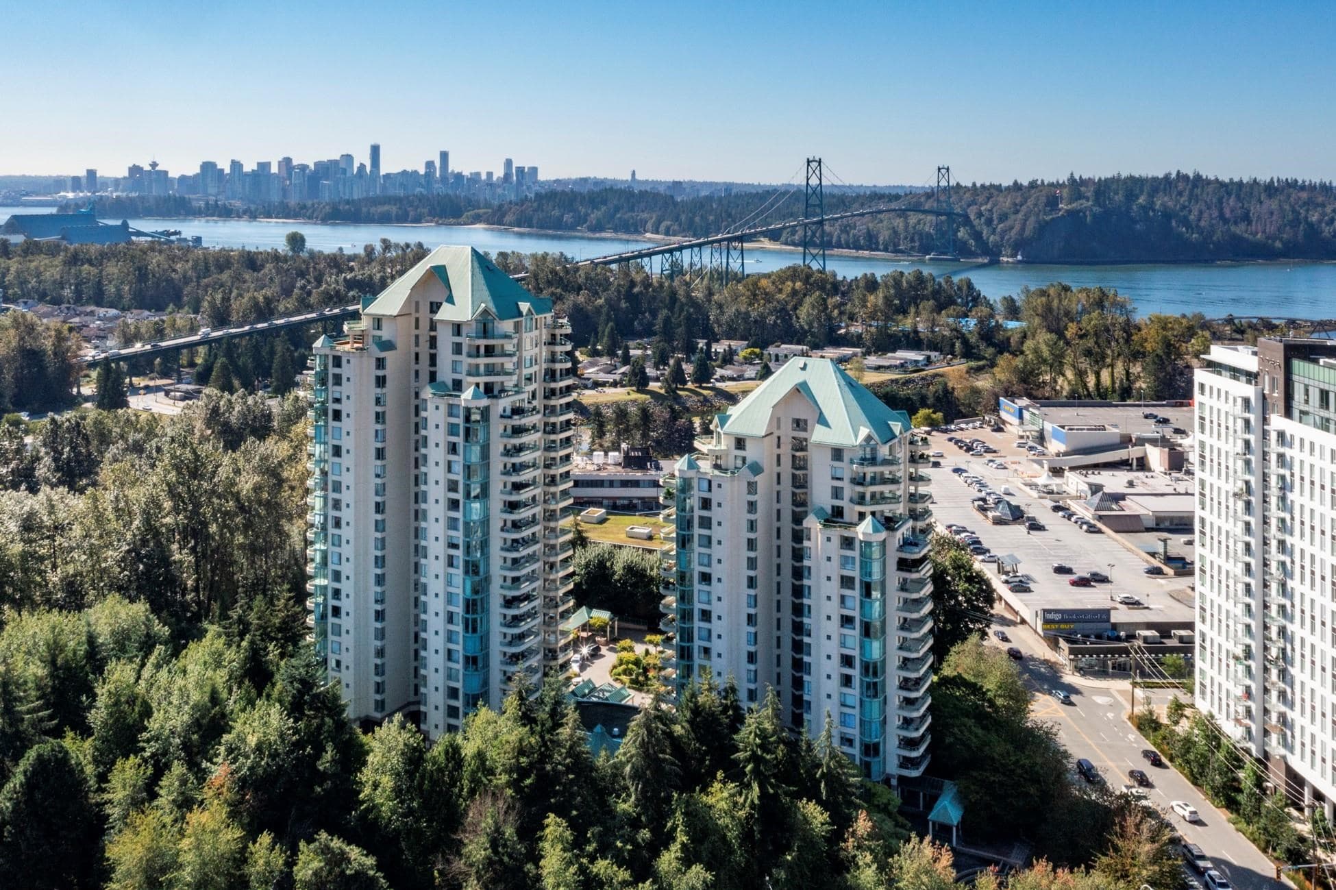 19A - 328 Taylor Way, West Vancouver — sold